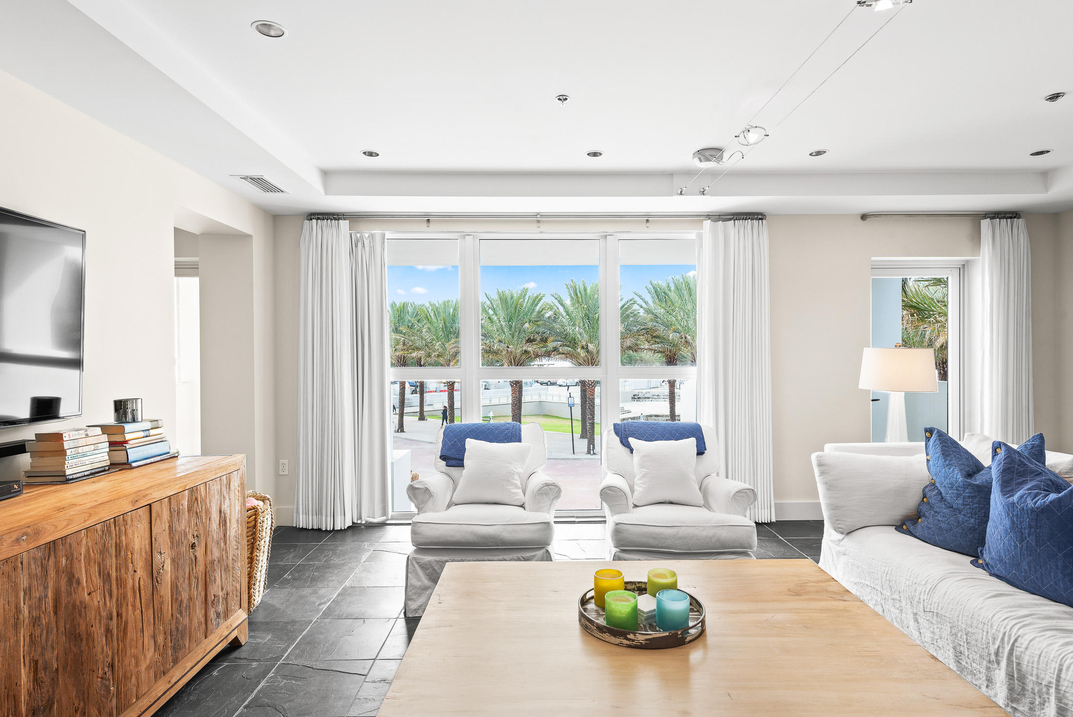 SEASIDE TOWN CENTER - Residential