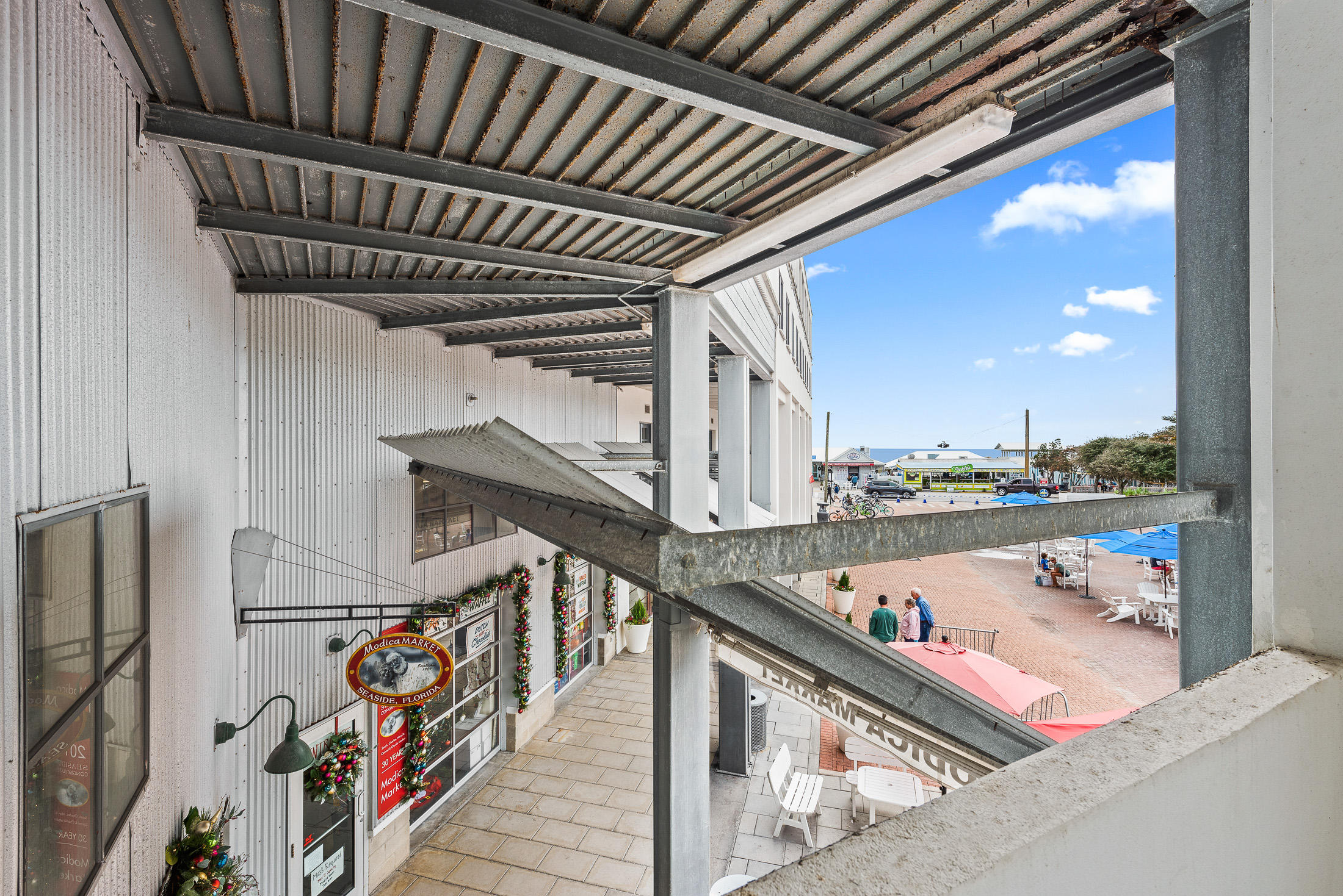 SEASIDE TOWN CENTER - Residential