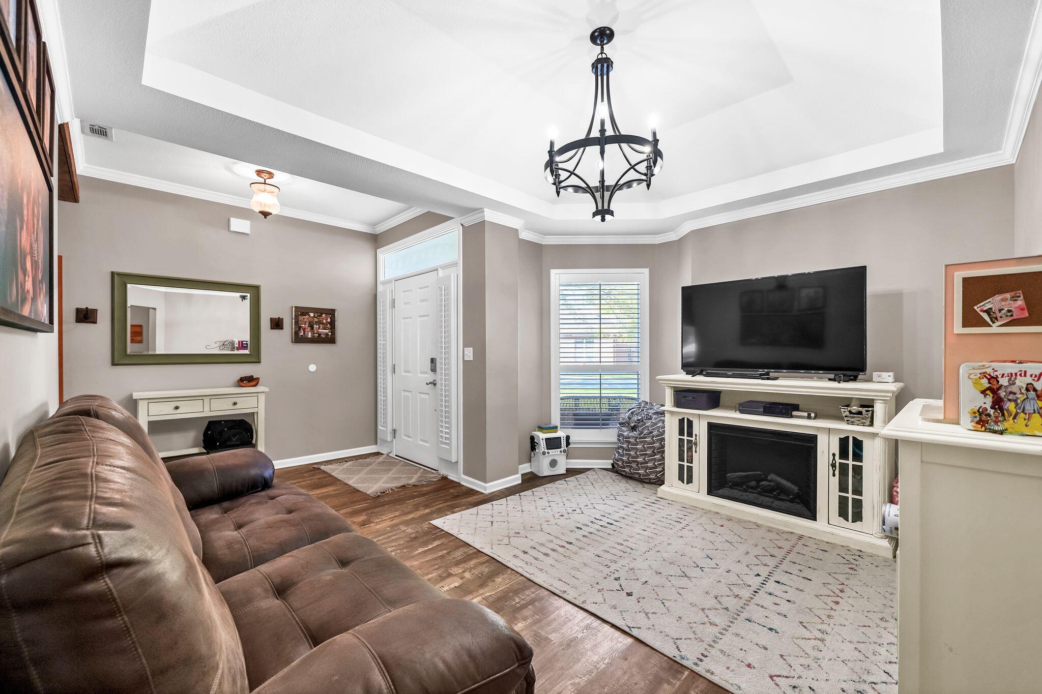 PARKWOOD ESTATES PH 7 - Residential