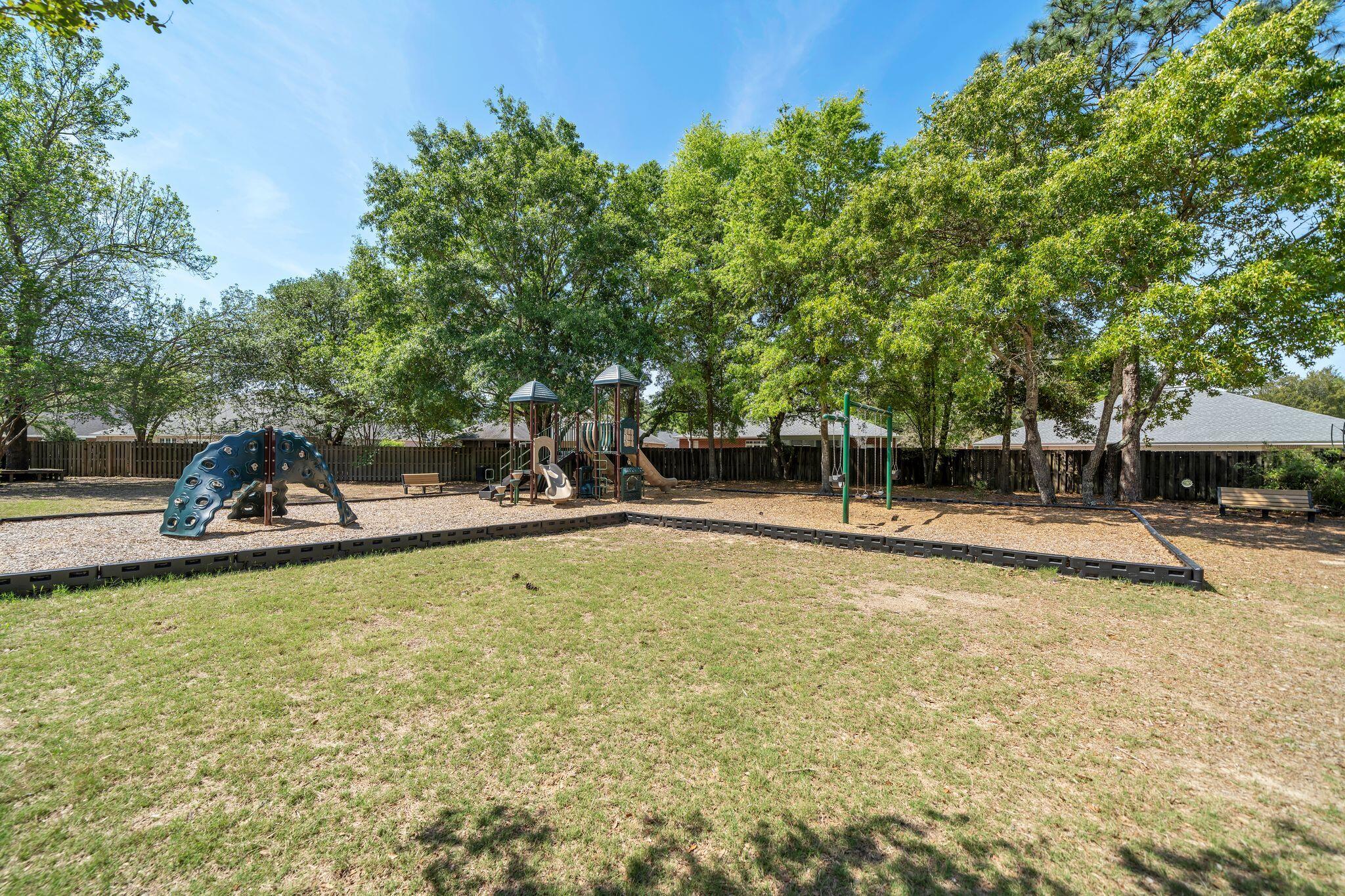 PARKWOOD ESTATES PH 7 - Residential