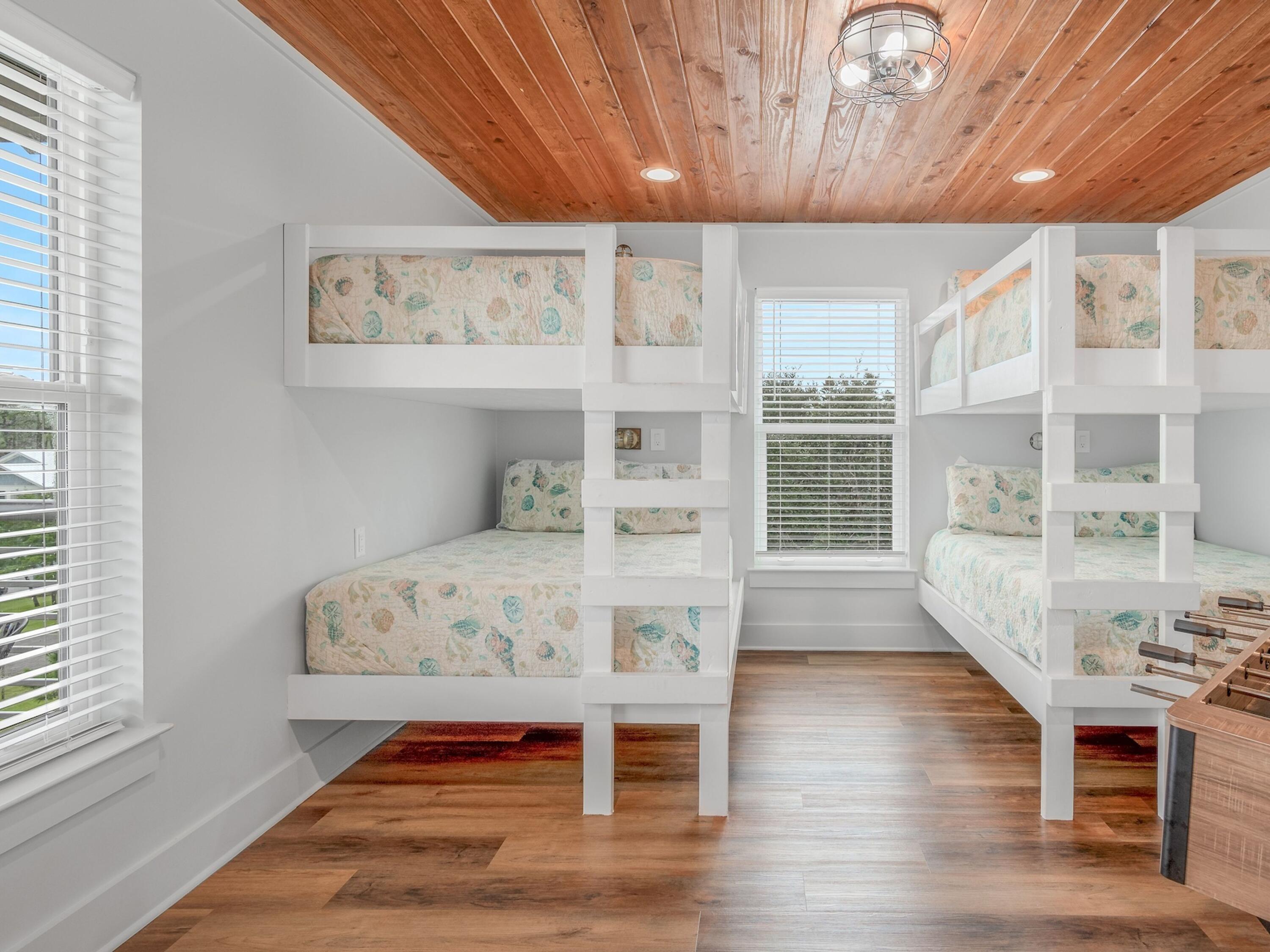 FRANGISTA BEACH 2ND ADDN - Residential