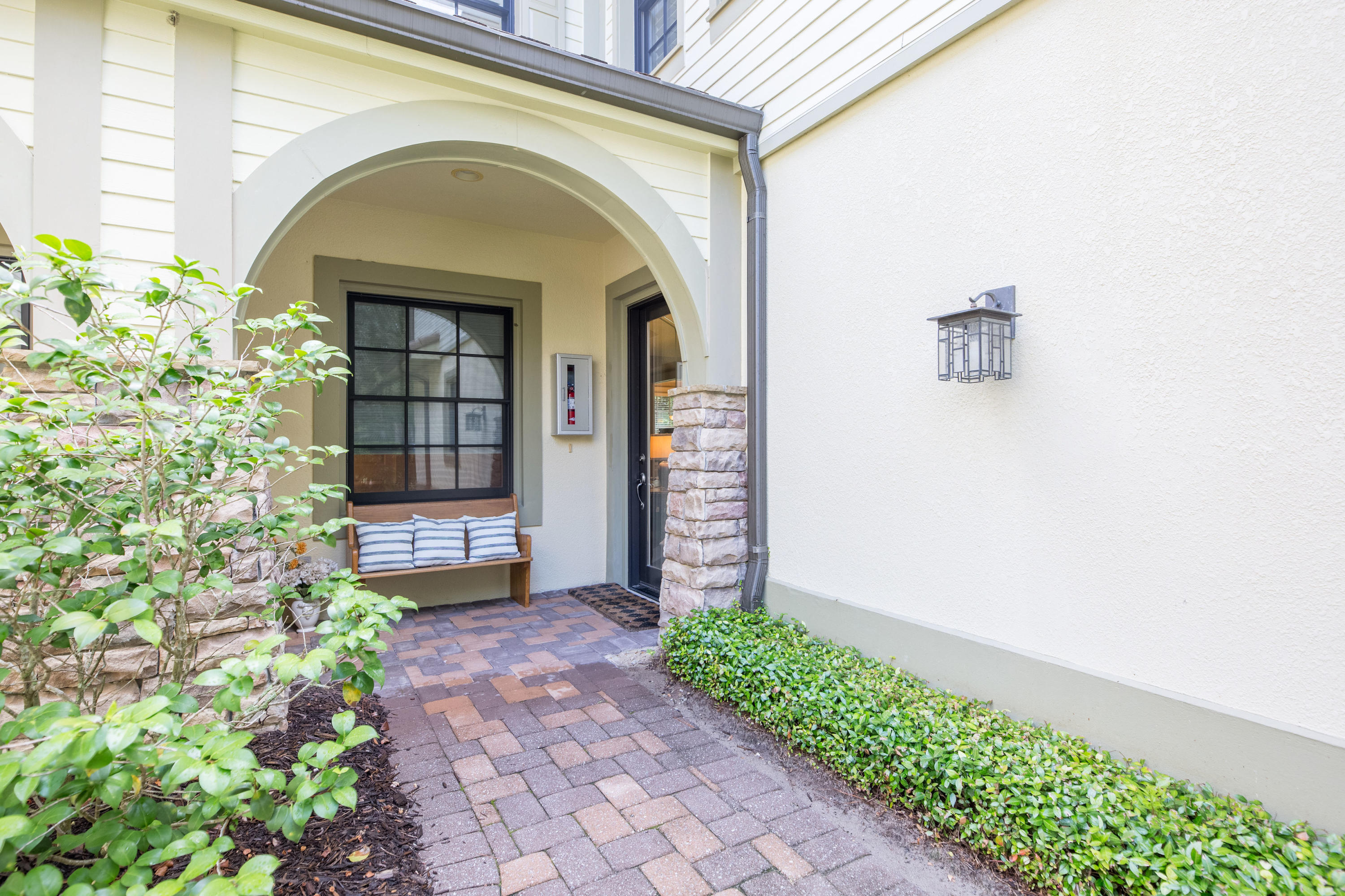 WILD HERON - CLUBSIDE 1 - Residential