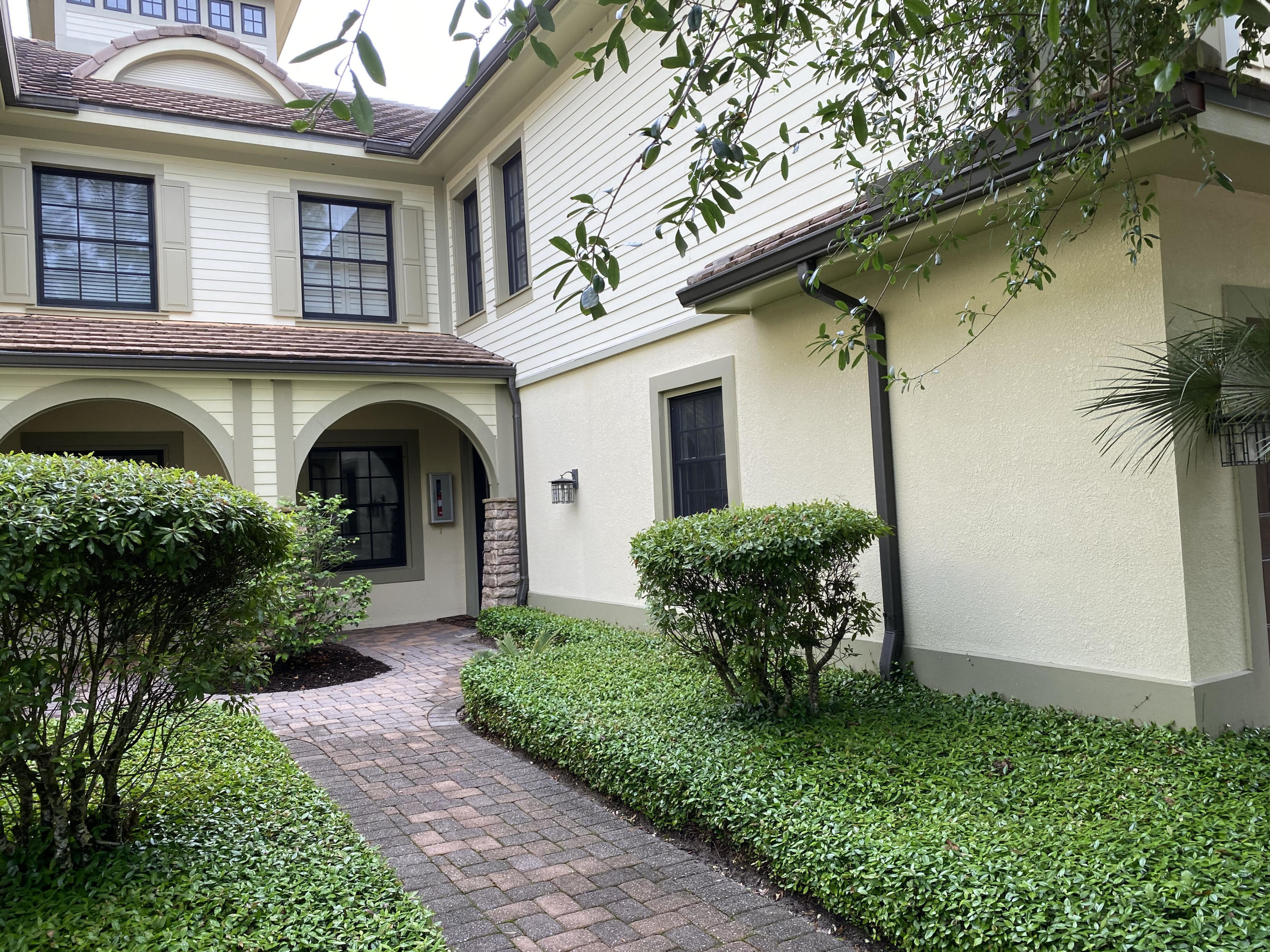 WILD HERON - CLUBSIDE 1 - Residential