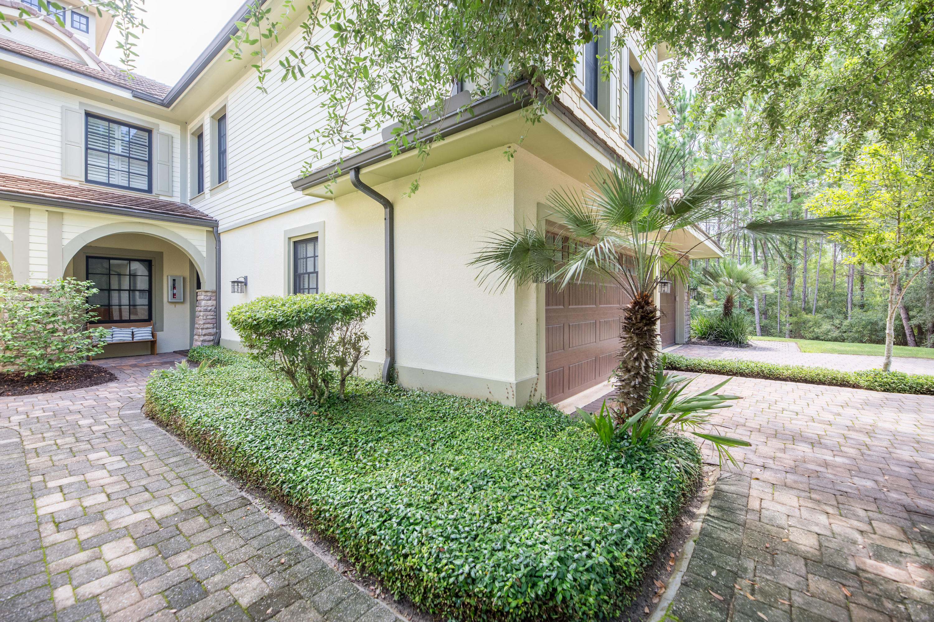 WILD HERON - CLUBSIDE 1 - Residential