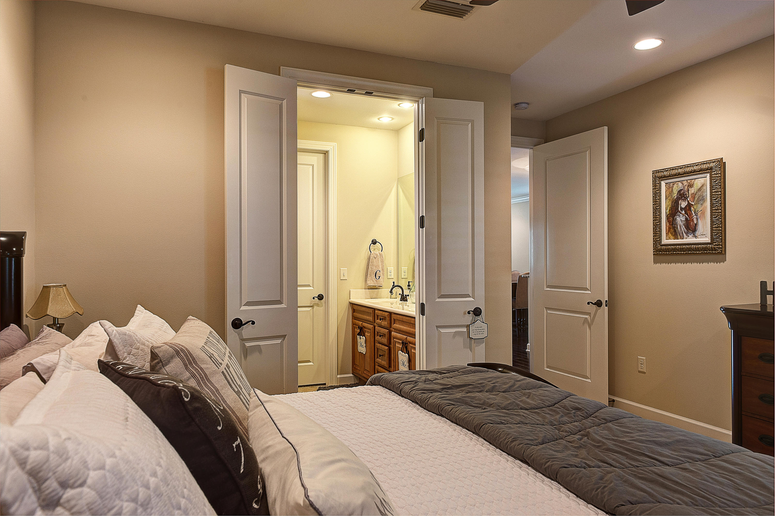 MARINA LANDING - Residential