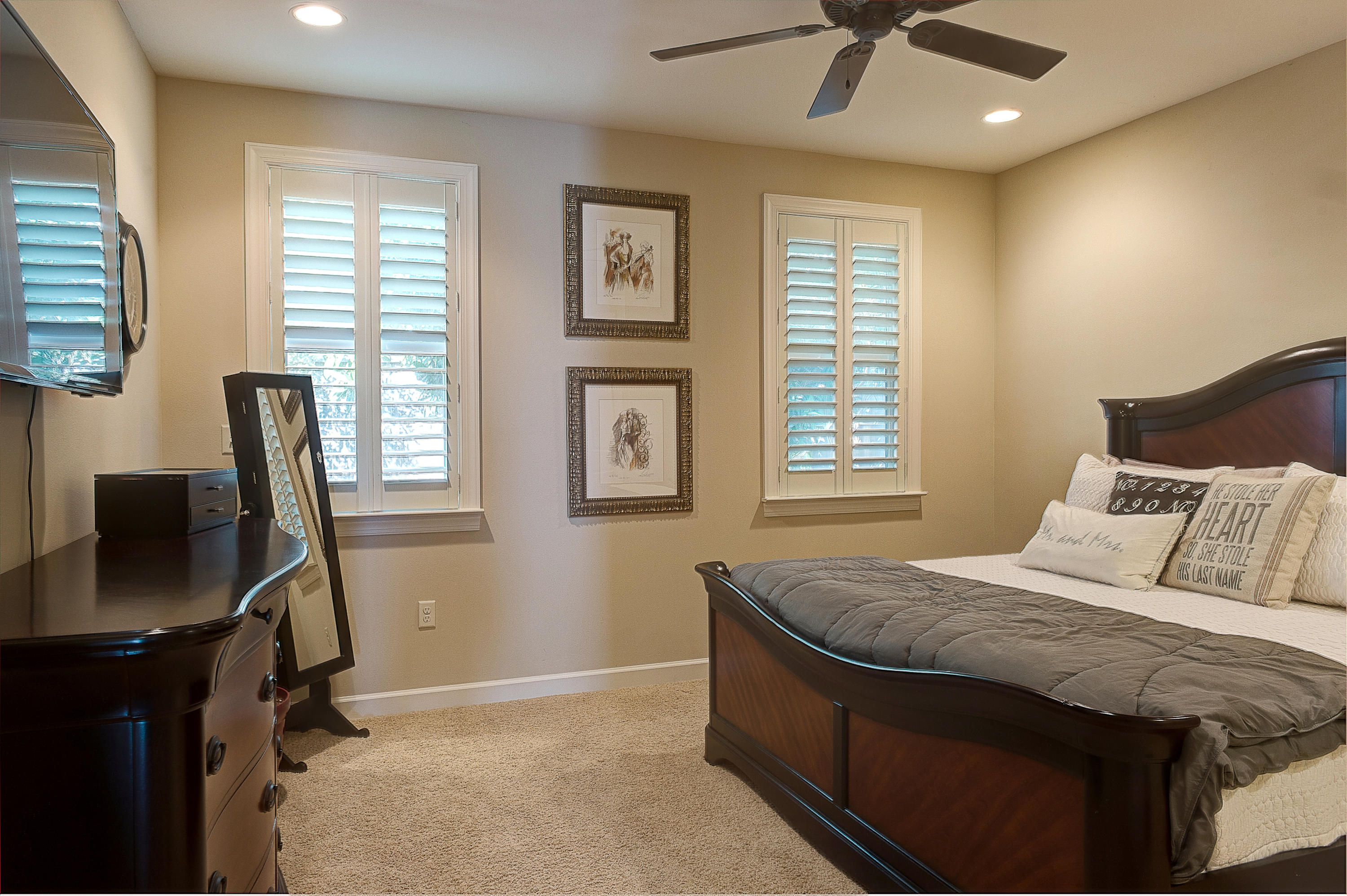 MARINA LANDING - Residential