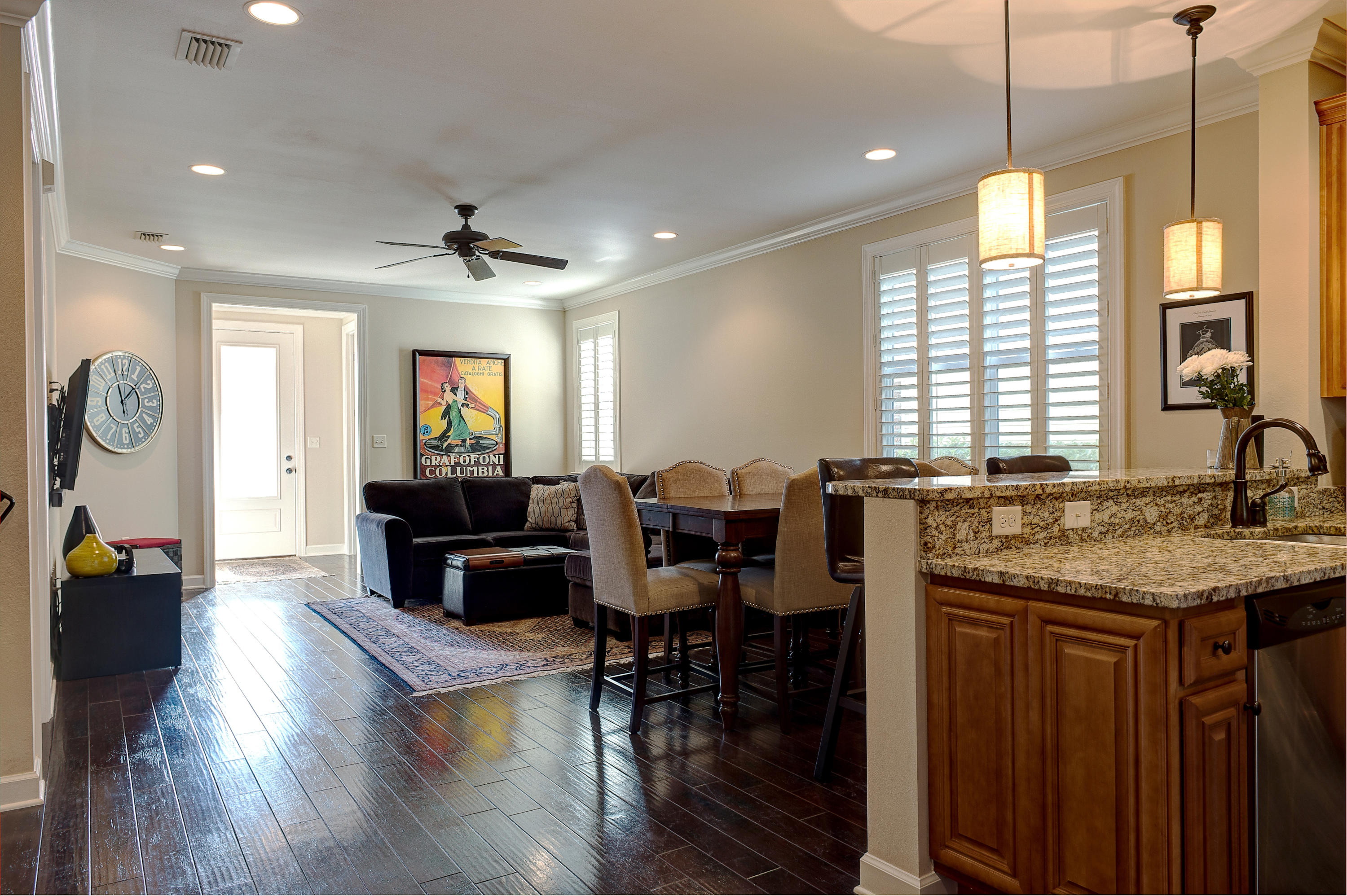 MARINA LANDING - Residential