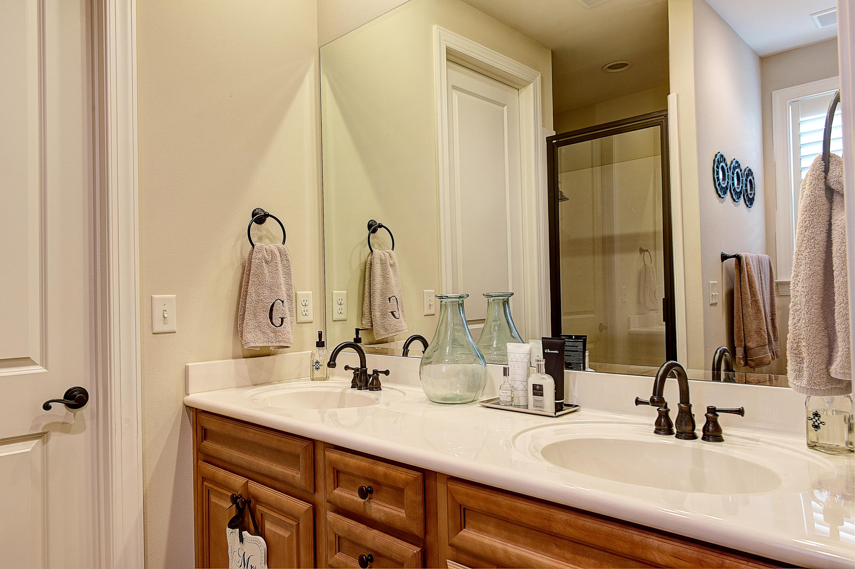 MARINA LANDING - Residential