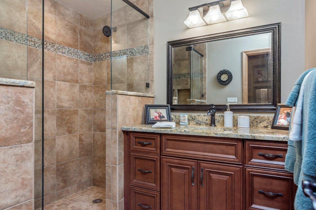 ELLIOTTS POINT 10TH ADDN - Residential