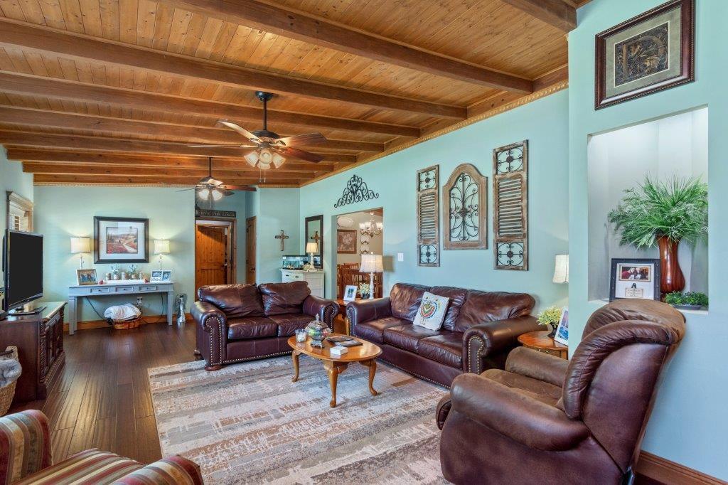 ELLIOTTS POINT 10TH ADDN - Residential