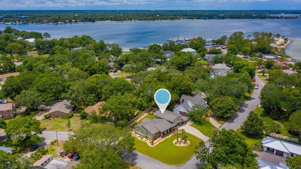 ELLIOTTS POINT 10TH ADDN - Residential