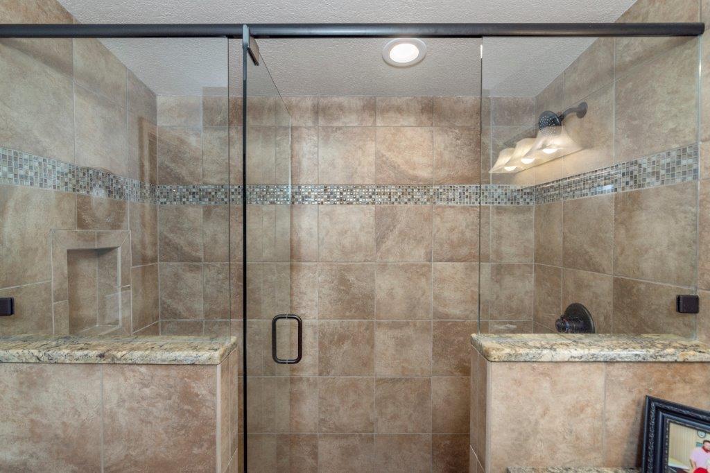 ELLIOTTS POINT 10TH ADDN - Residential