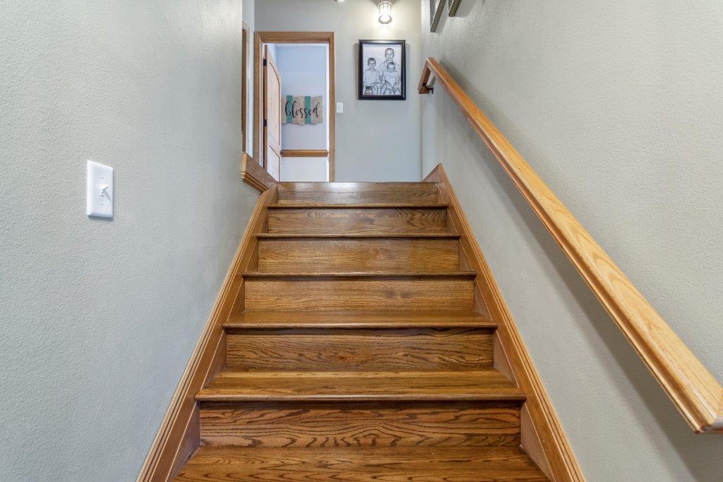 ELLIOTTS POINT 10TH ADDN - Residential