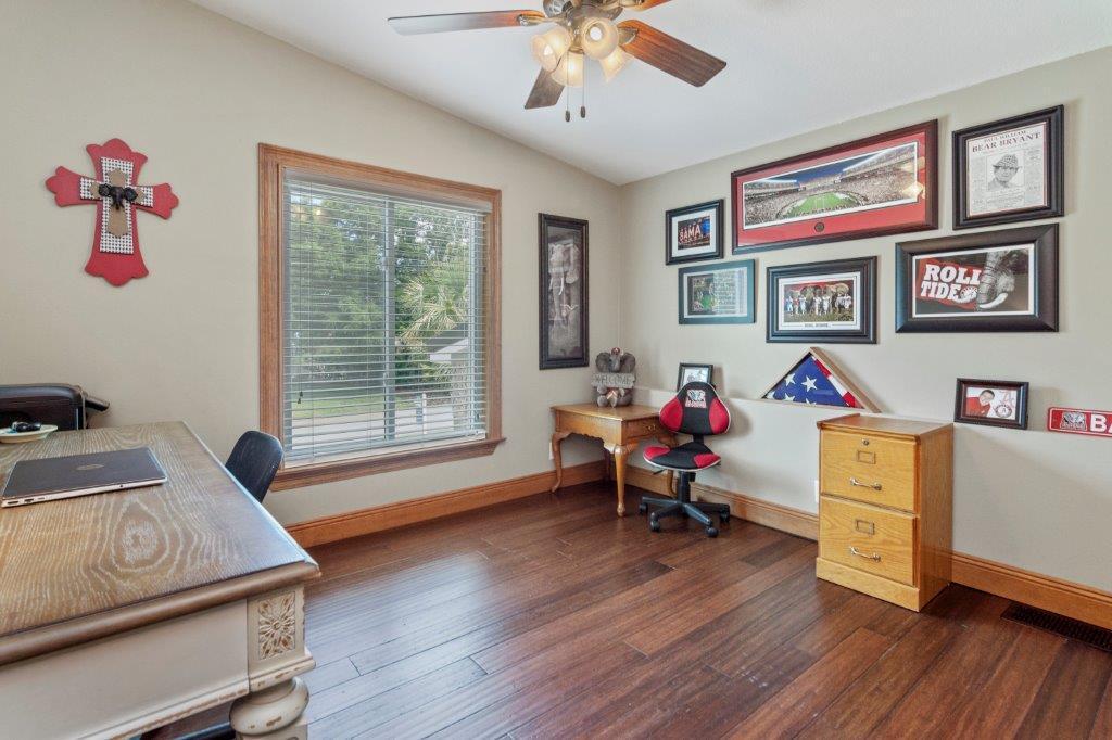 ELLIOTTS POINT 10TH ADDN - Residential