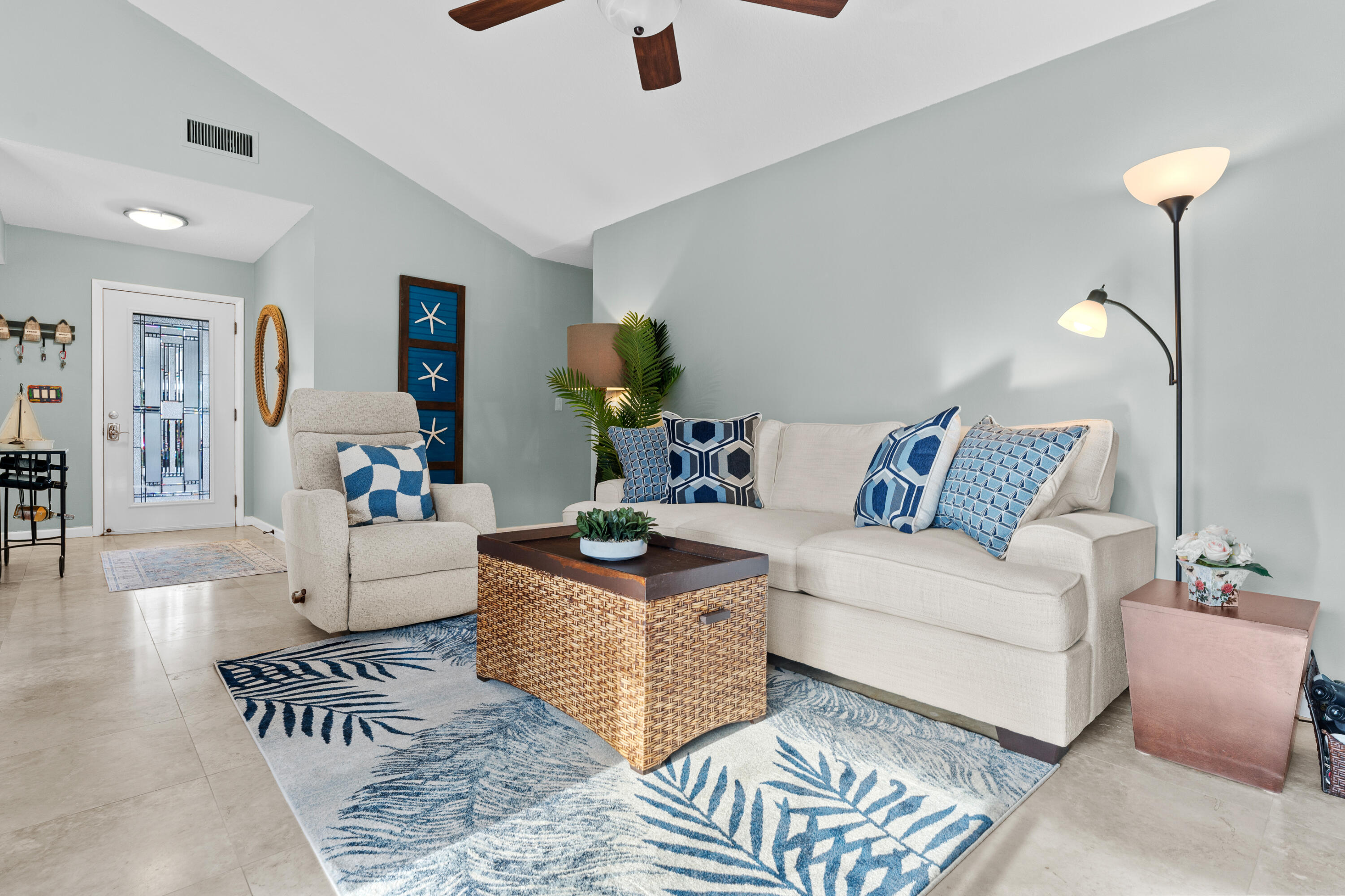LINKSIDE VILLAGE UNIT 2 - Residential