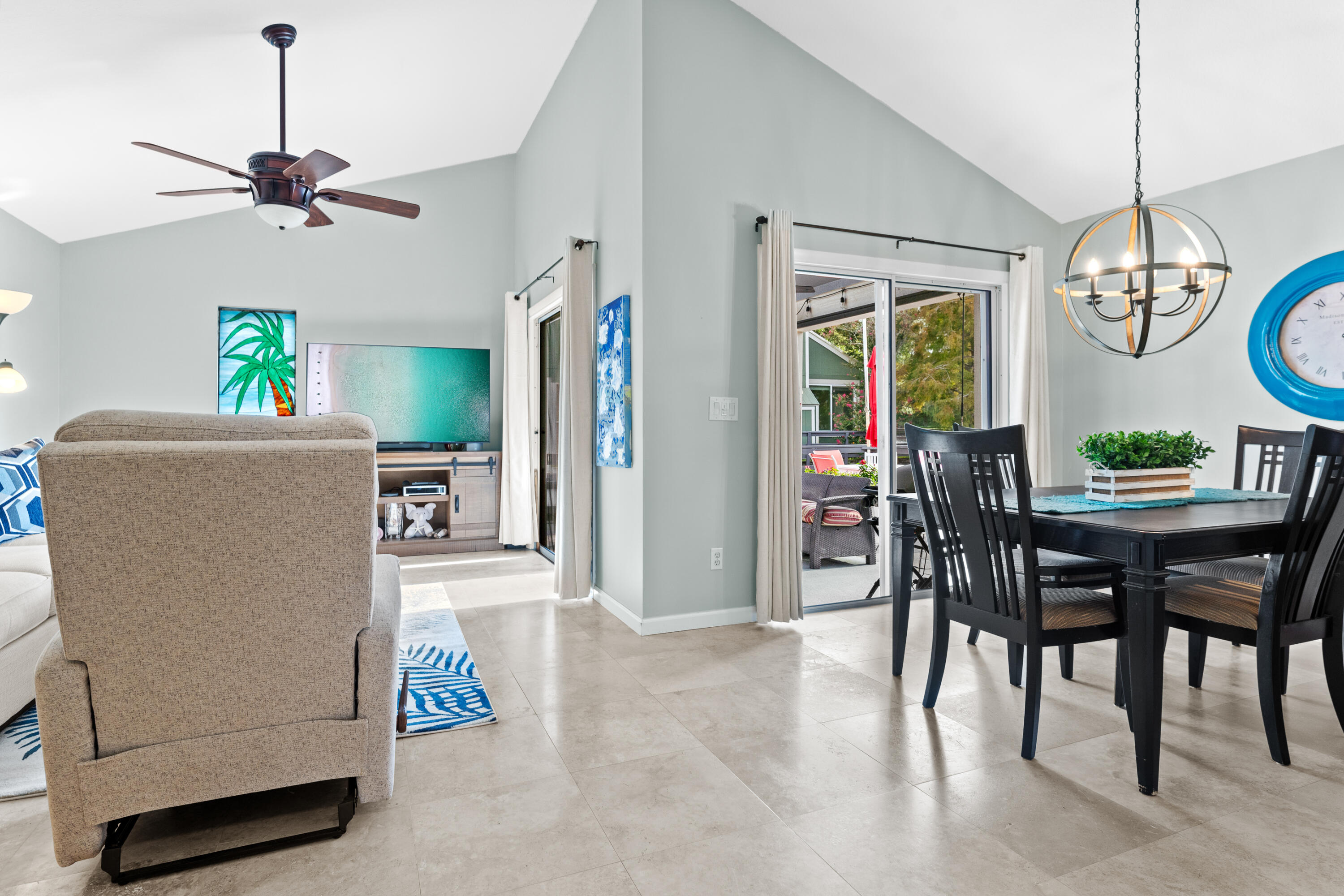 LINKSIDE VILLAGE UNIT 2 - Residential
