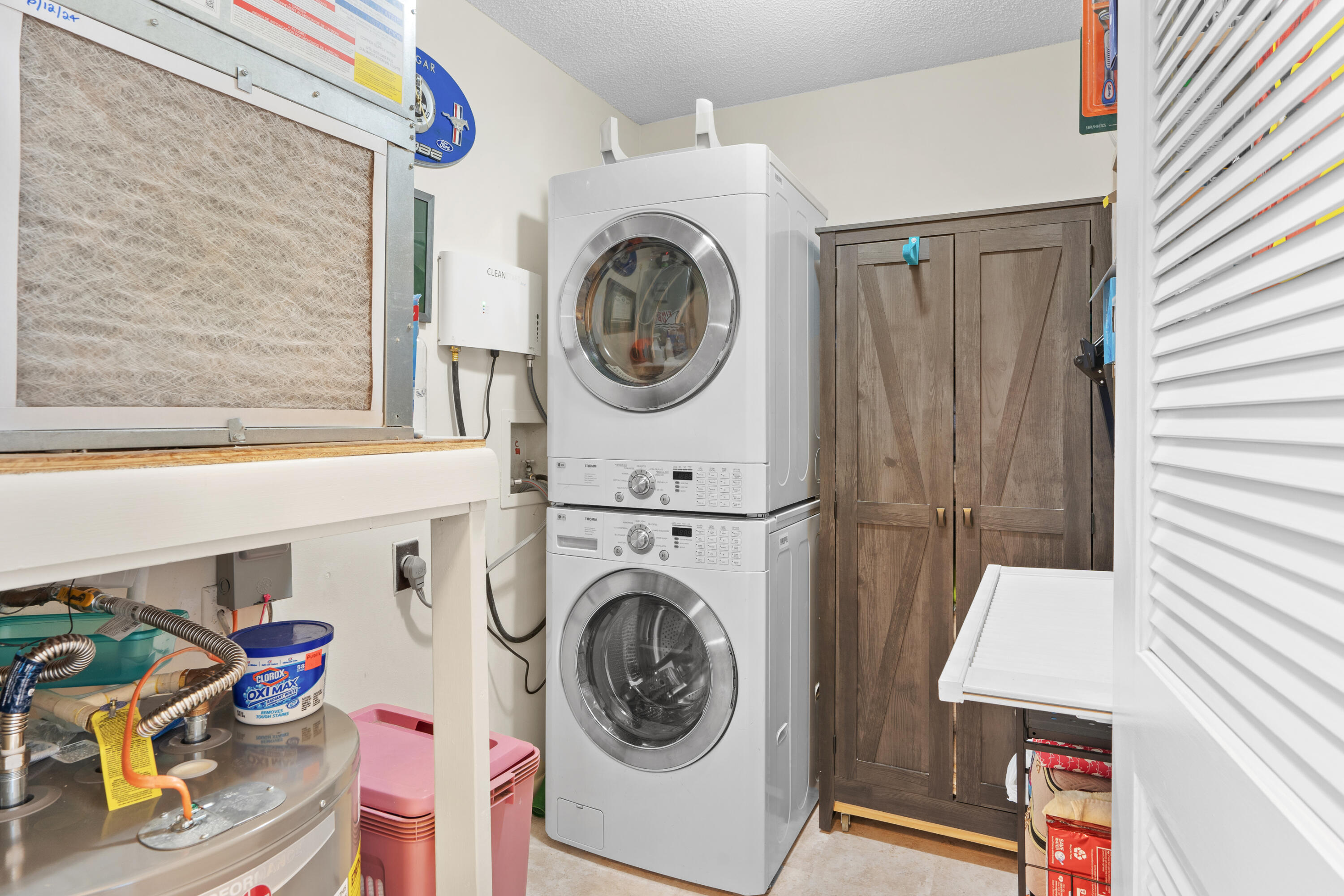 LINKSIDE VILLAGE UNIT 2 - Residential