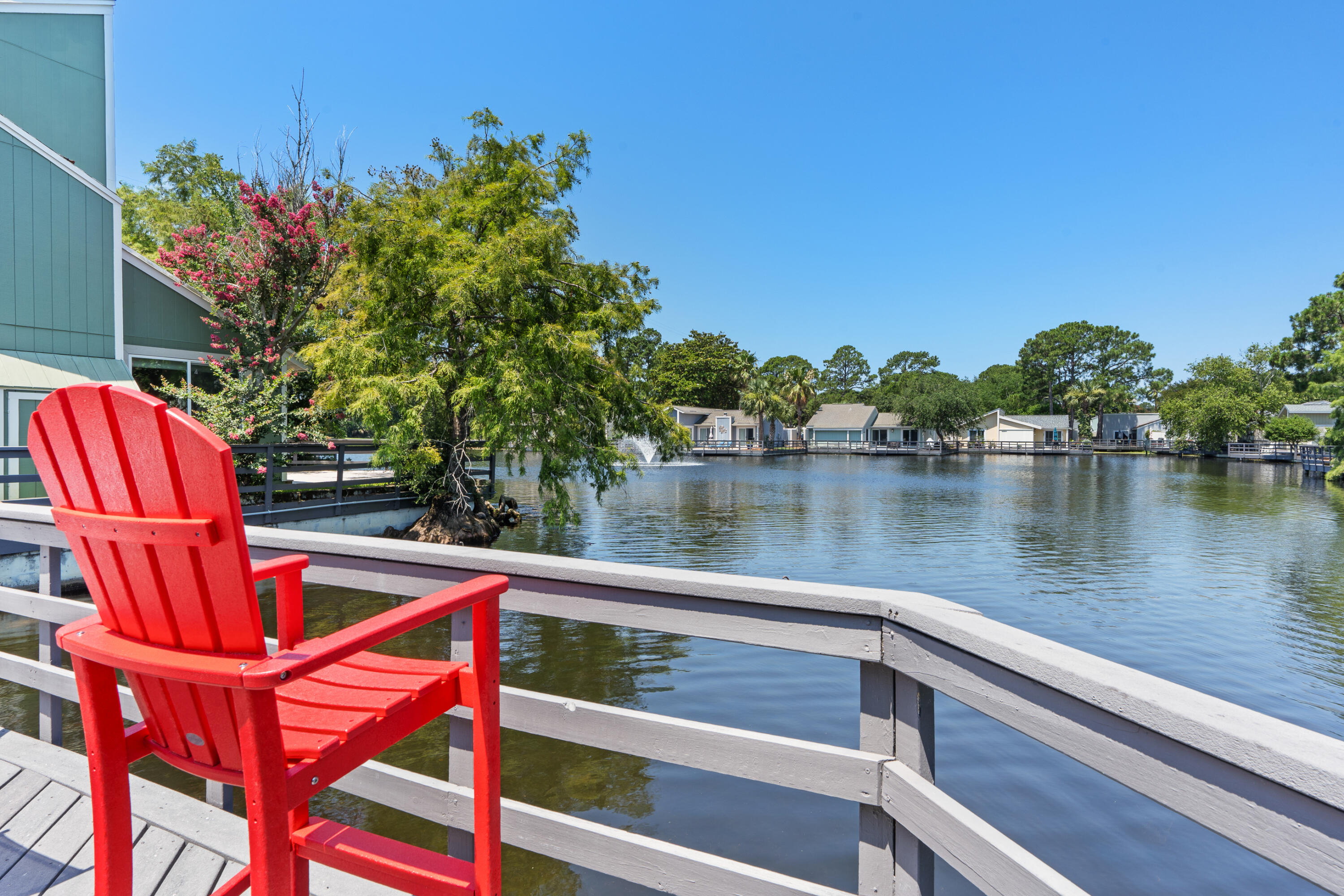LINKSIDE VILLAGE UNIT 2 - Residential