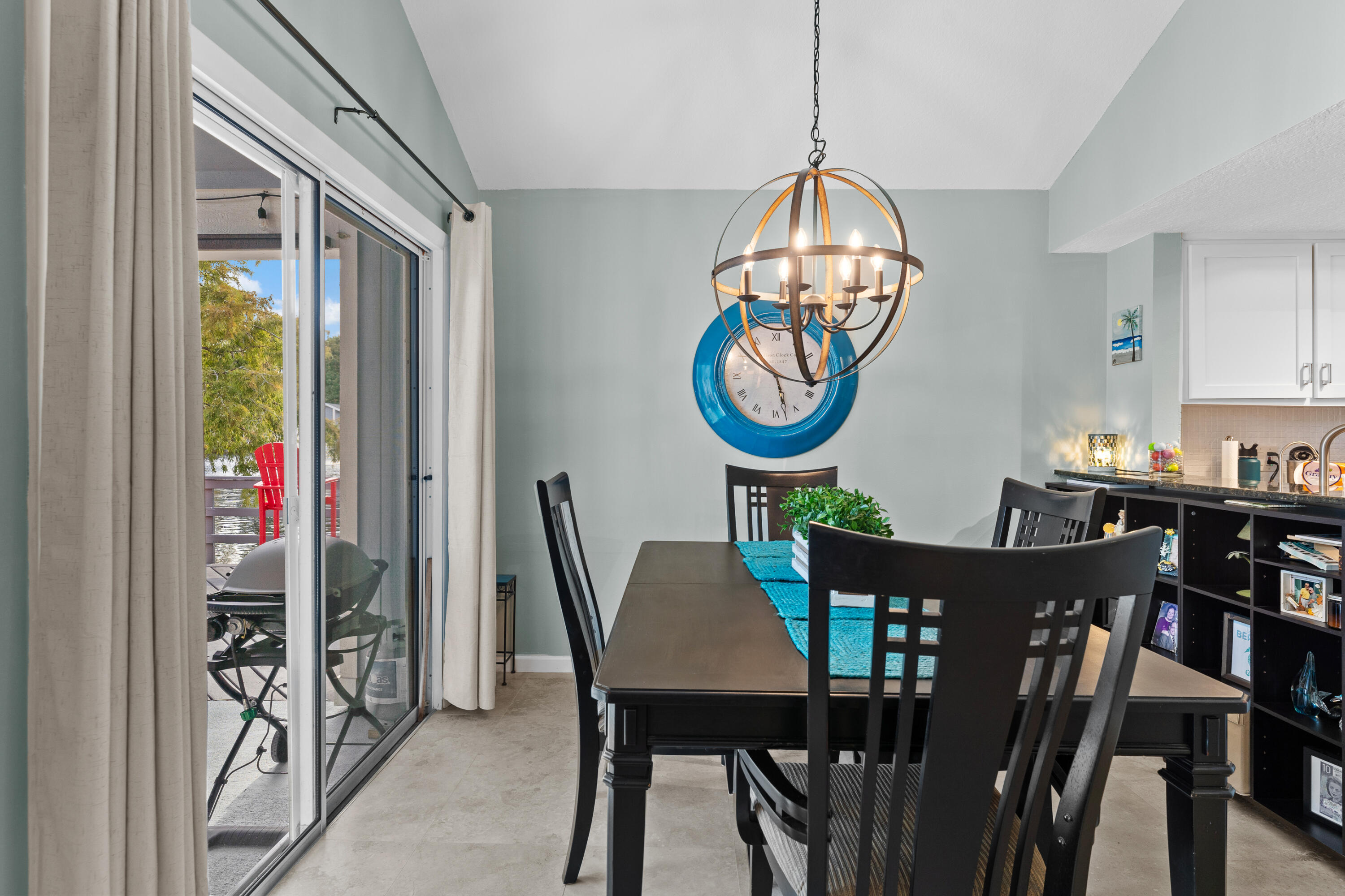 LINKSIDE VILLAGE UNIT 2 - Residential