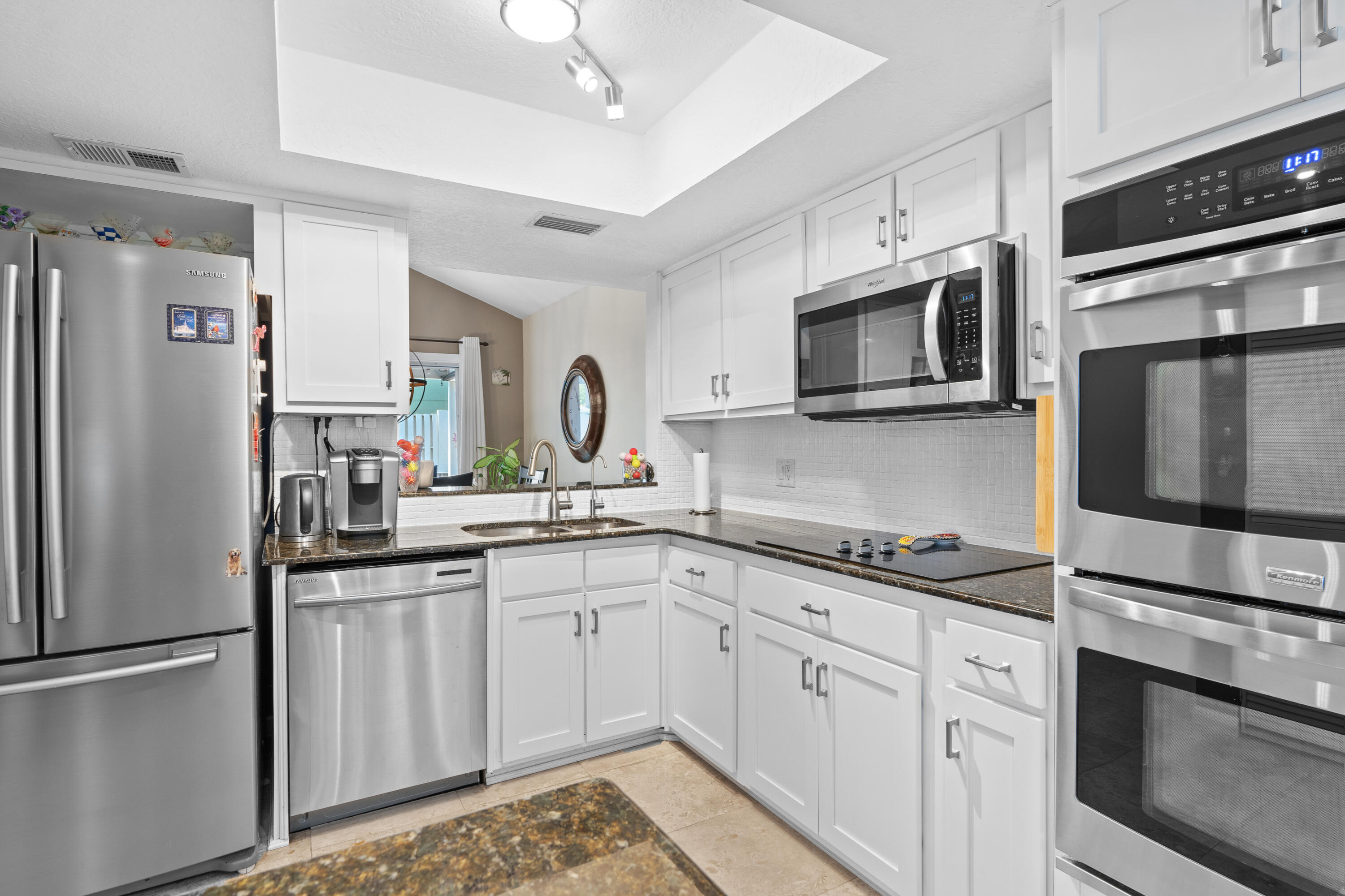 LINKSIDE VILLAGE UNIT 2 - Residential