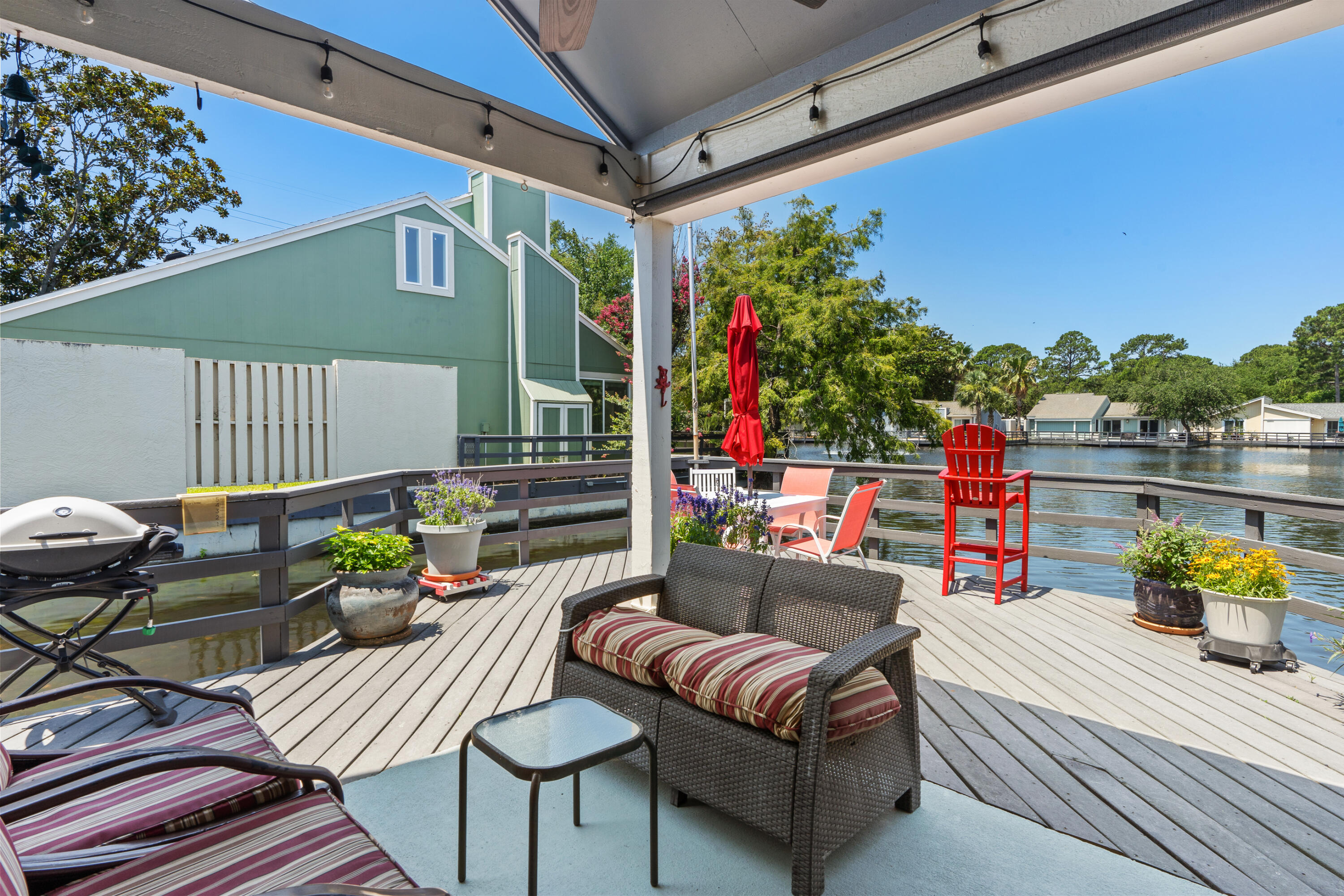 LINKSIDE VILLAGE UNIT 2 - Residential
