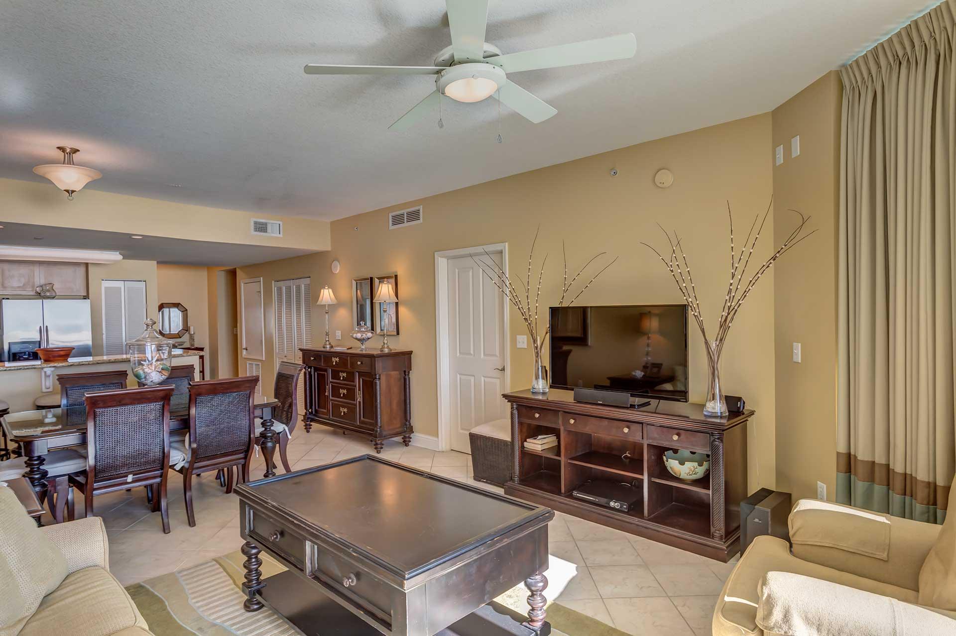 AQUA BEACHSIDE RESORT - Residential