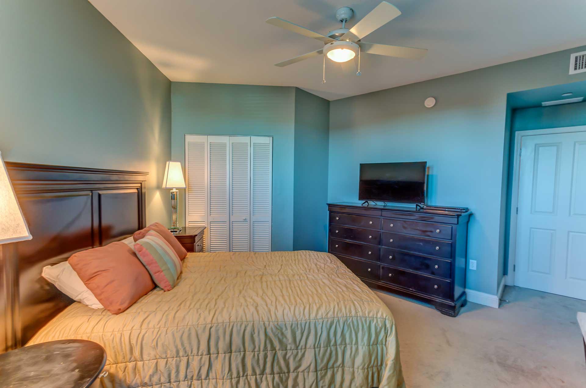 AQUA BEACHSIDE RESORT - Residential