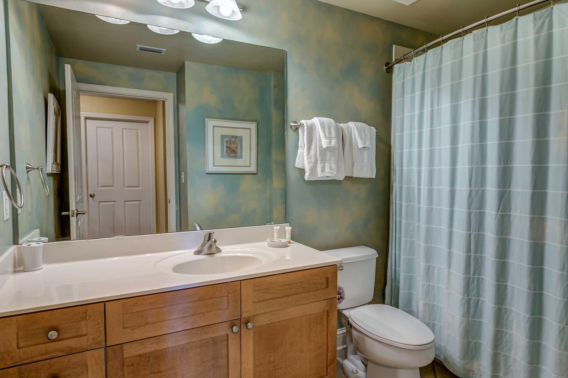 AQUA BEACHSIDE RESORT - Residential