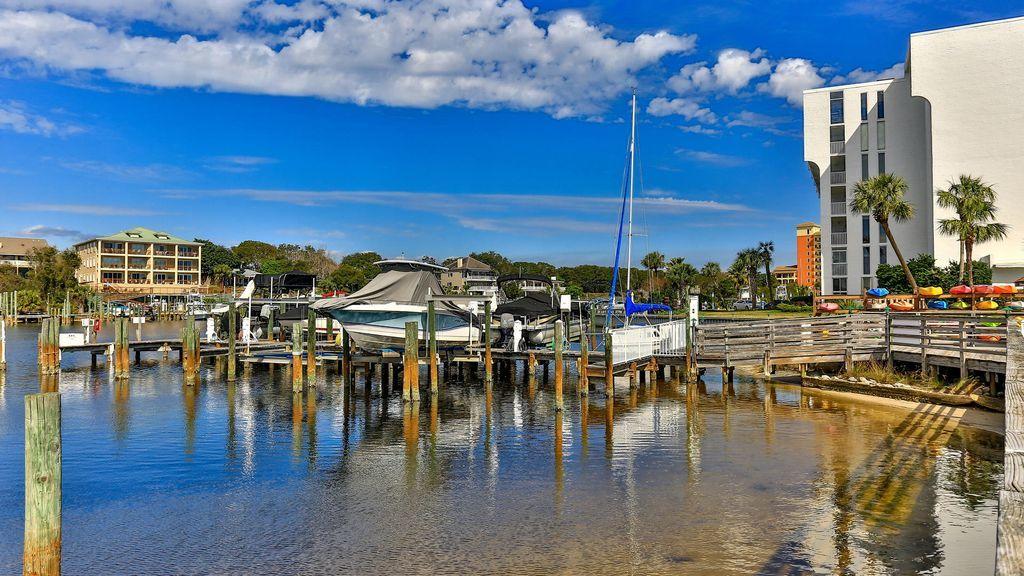 DOLPHIN POINT CONDO - Residential