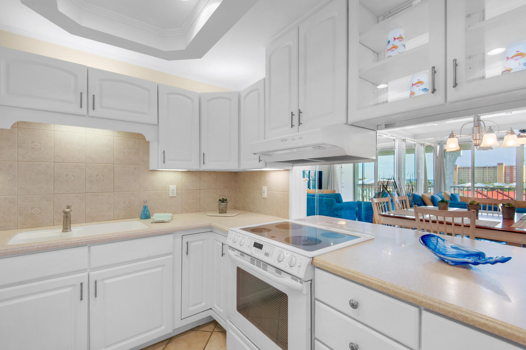 DOLPHIN POINT CONDO - Residential