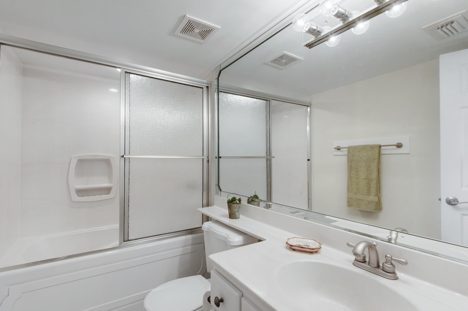 DOLPHIN POINT CONDO - Residential