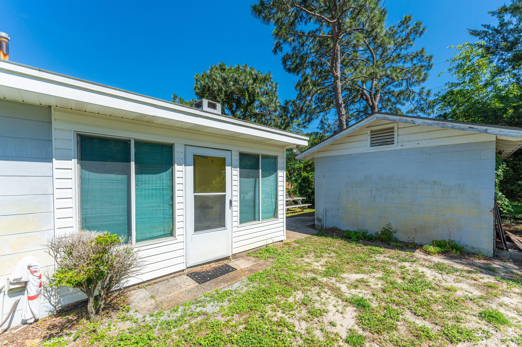 OAKLAND HEIGHTS LOT 28 BLK 5 - Residential