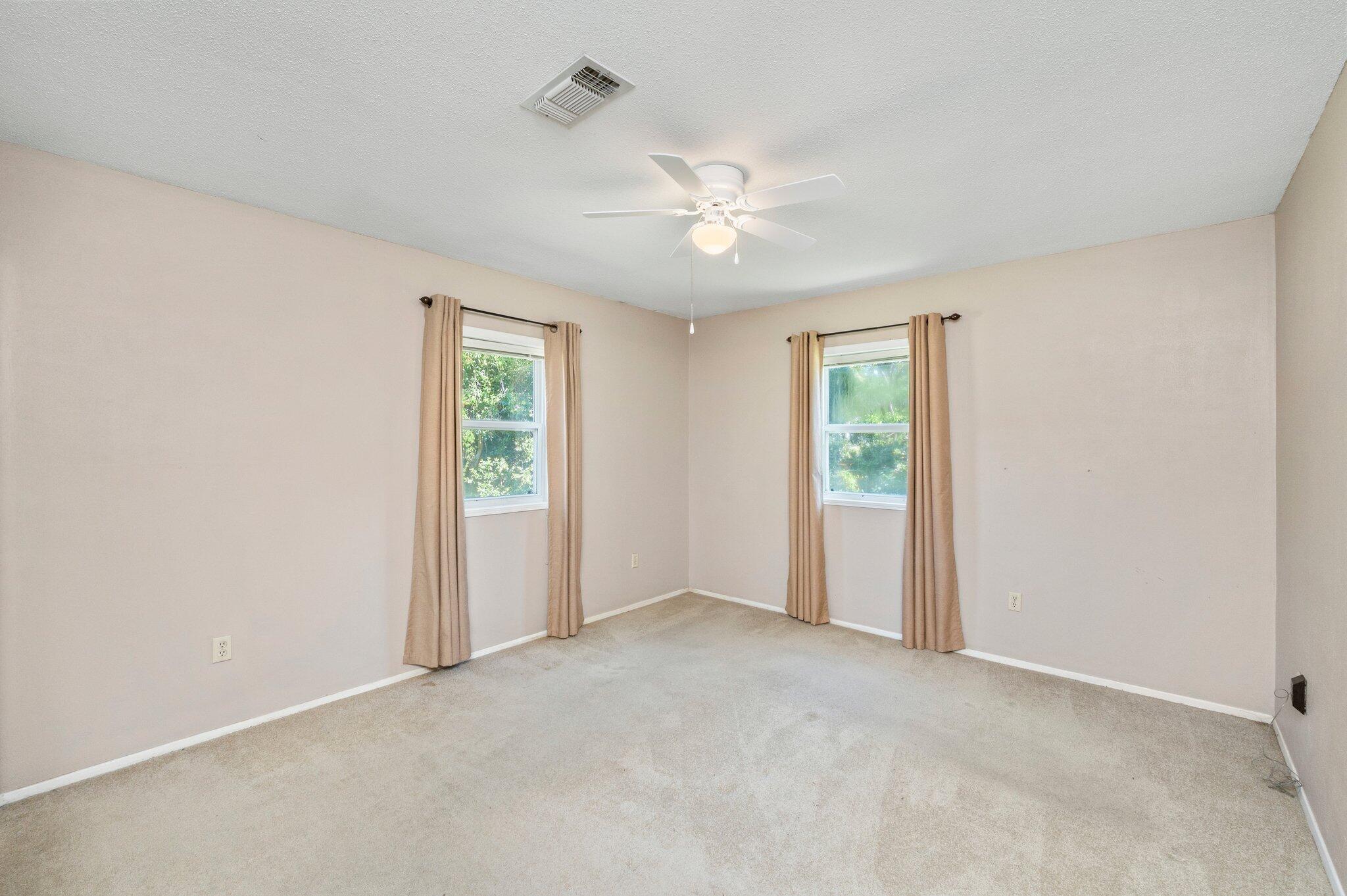 OAKLAND HEIGHTS LOT 28 BLK 5 - Residential