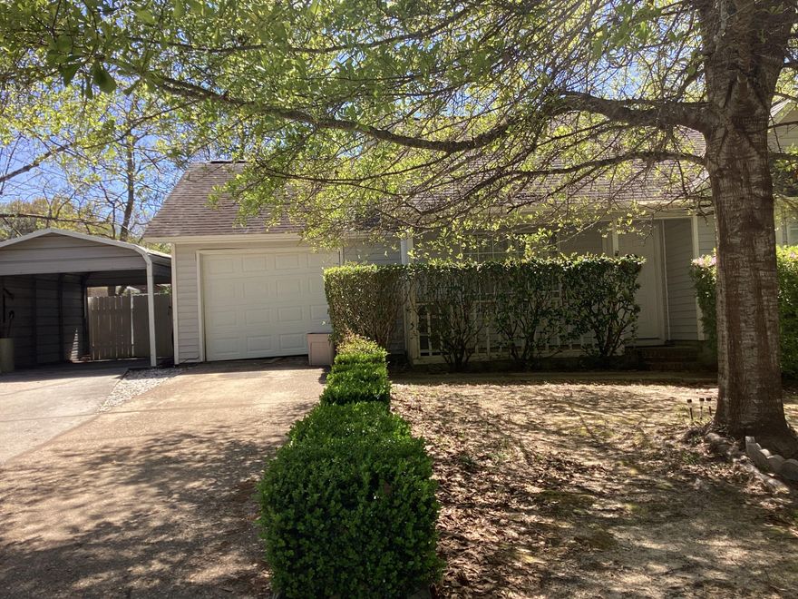 Renovated interior. Entered for comp purposes.