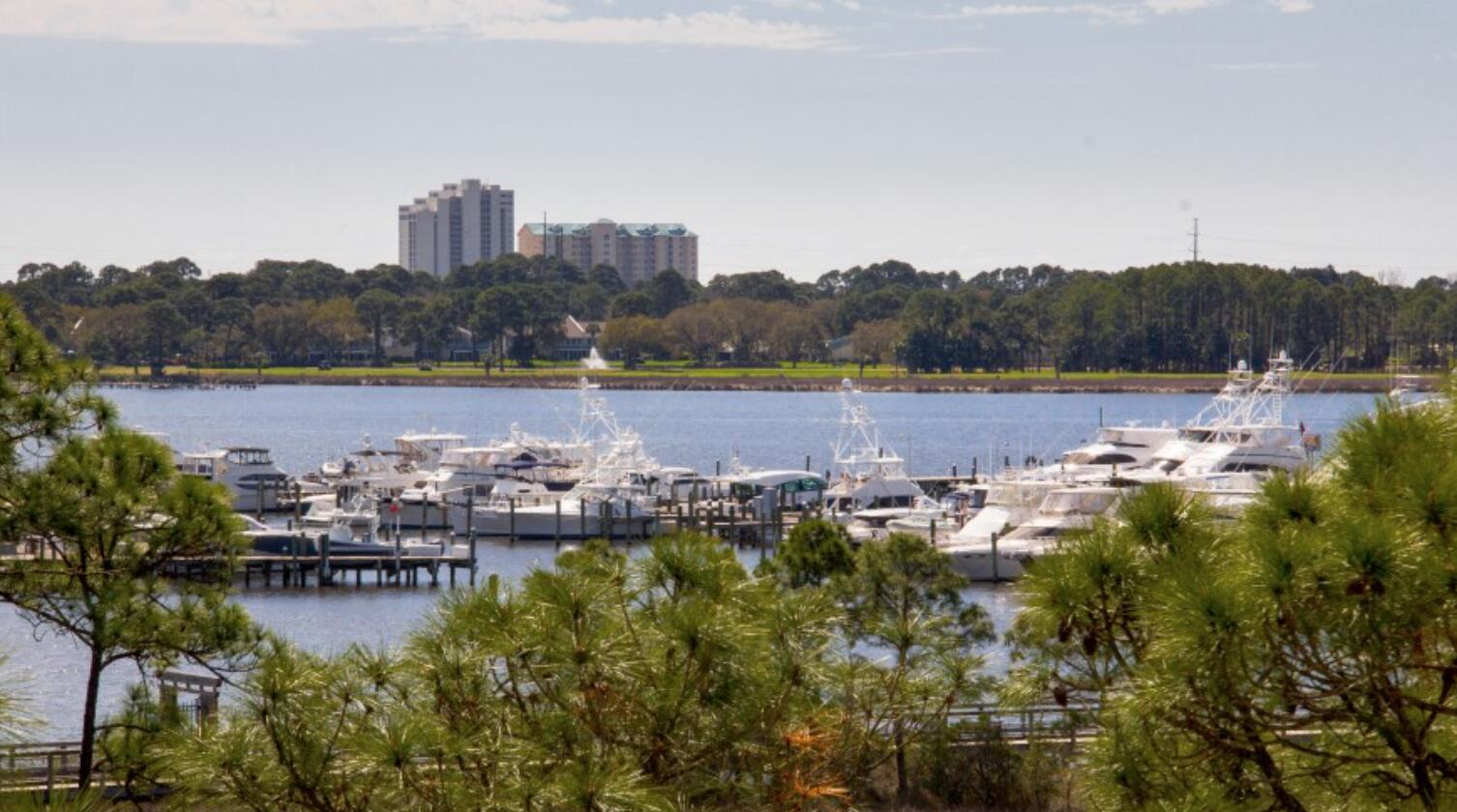 PINE RIDGE VILLAS - Residential