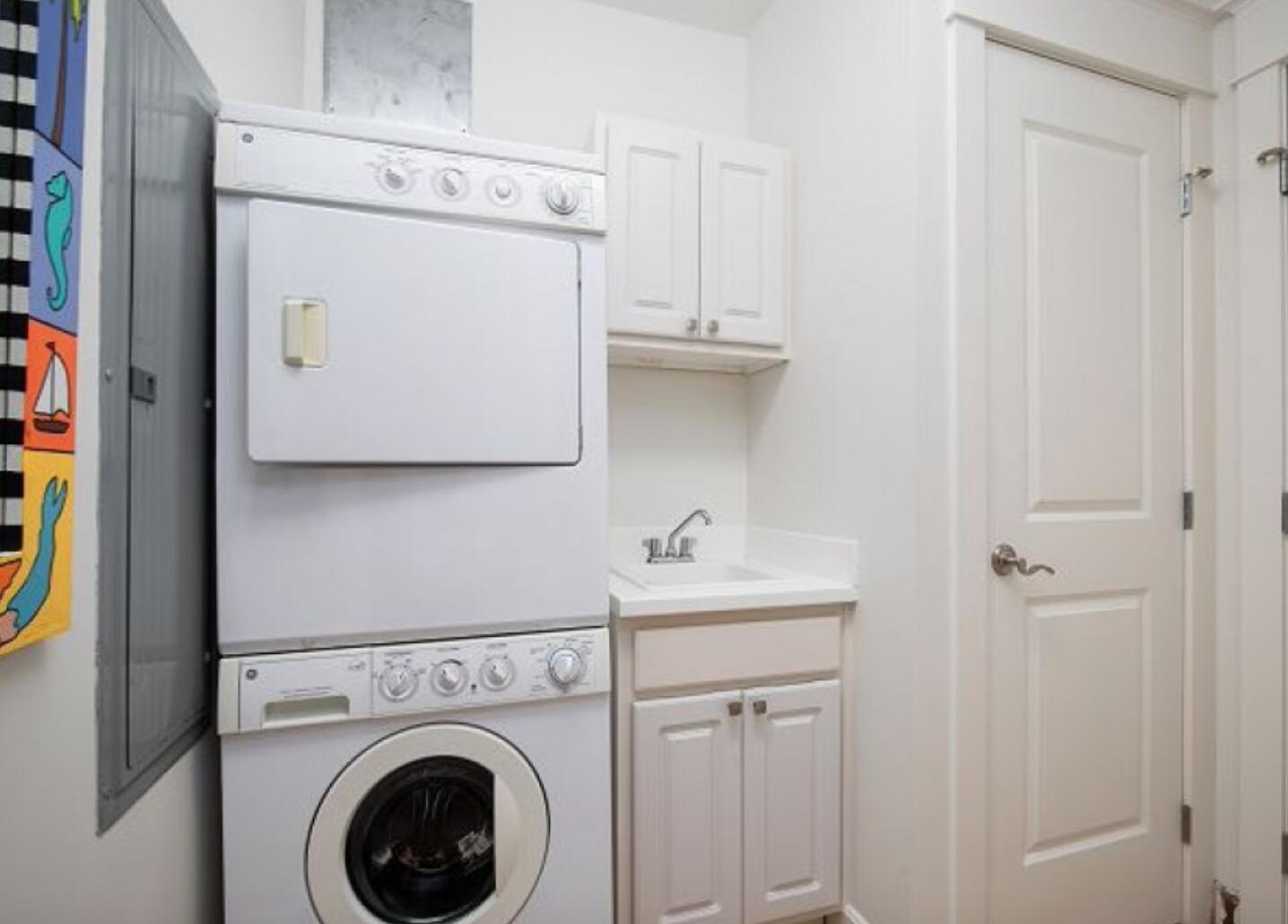 PINE RIDGE VILLAS - Residential