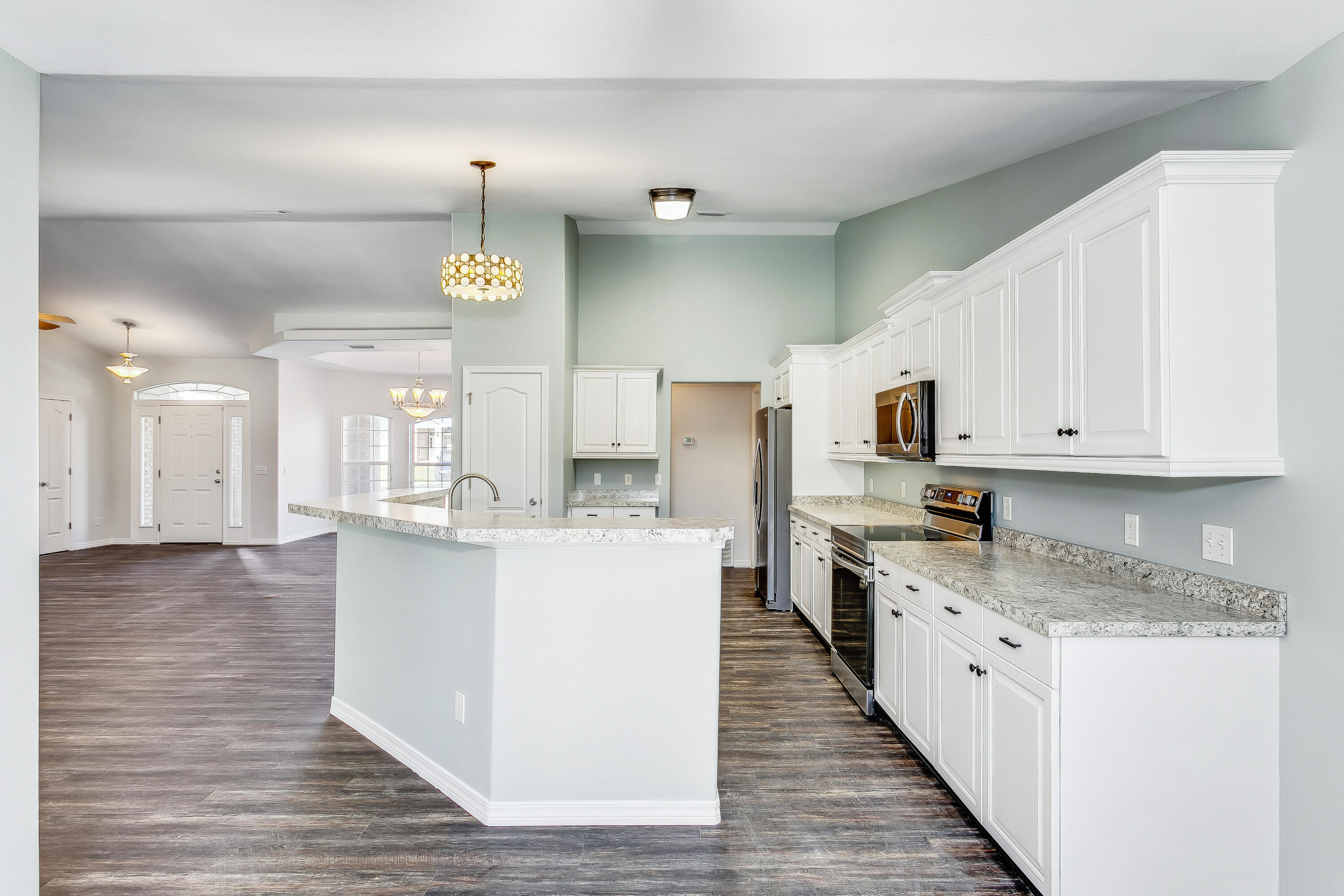 QUAYSIDE VILLAGE PH III - Residential