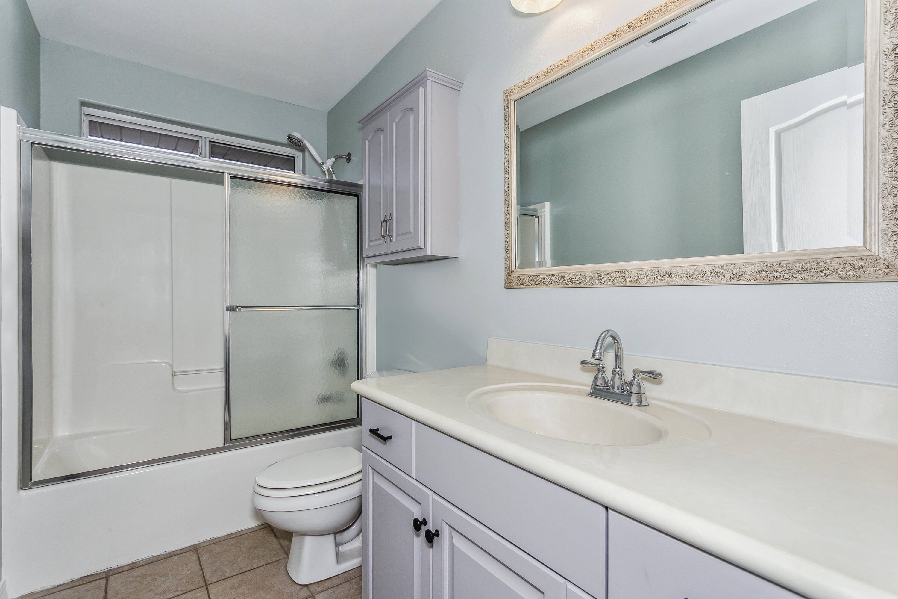 QUAYSIDE VILLAGE PH III - Residential