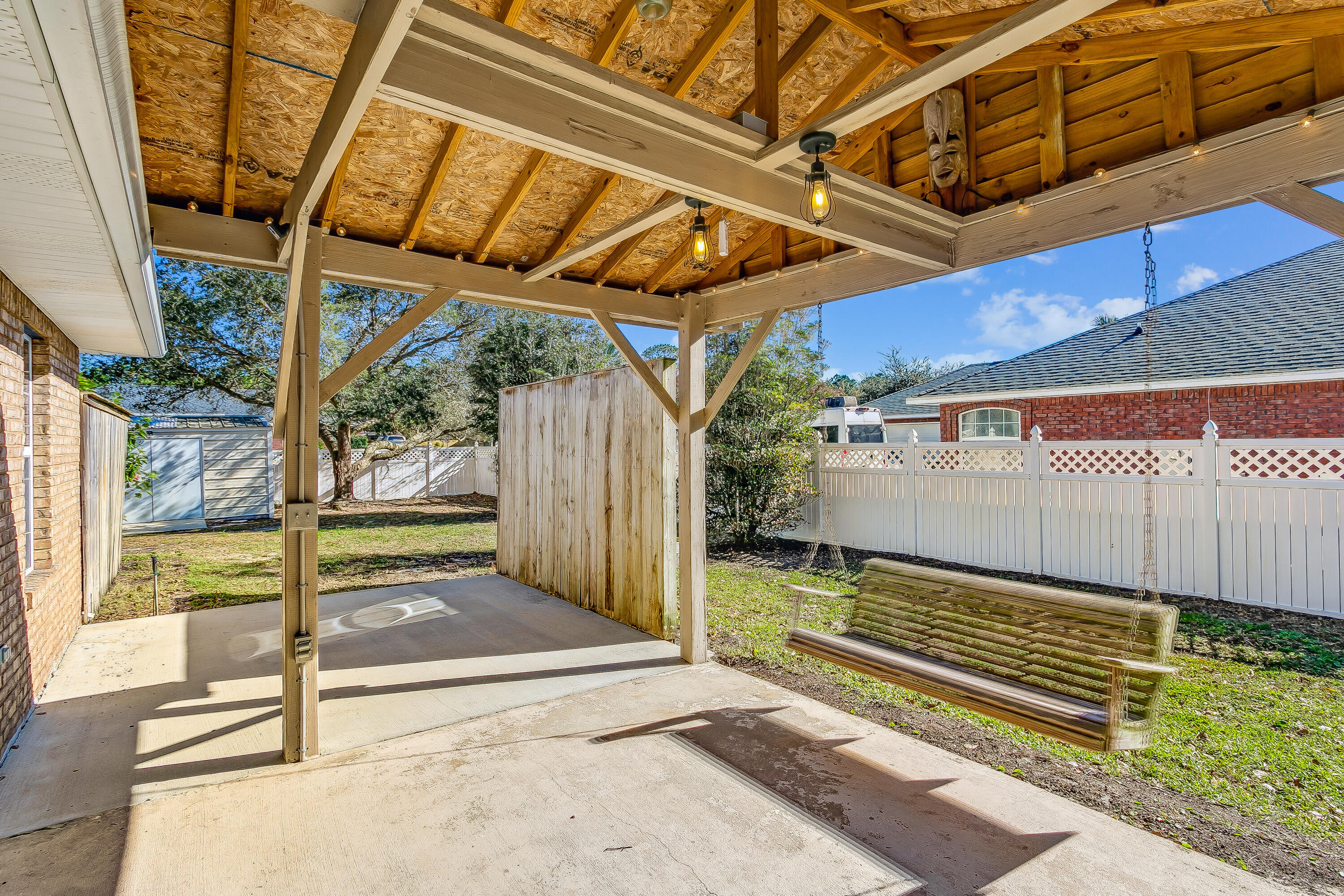 QUAYSIDE VILLAGE PH III - Residential