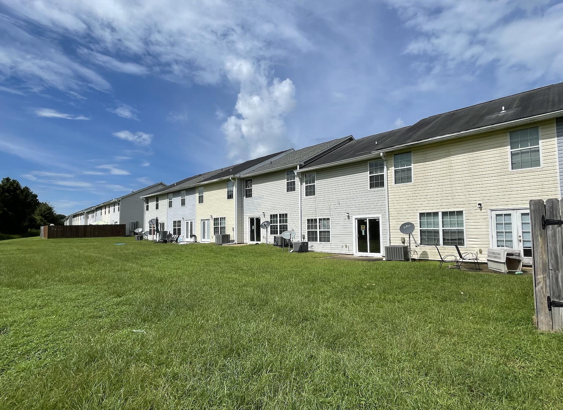 Rolling Pines - Residential