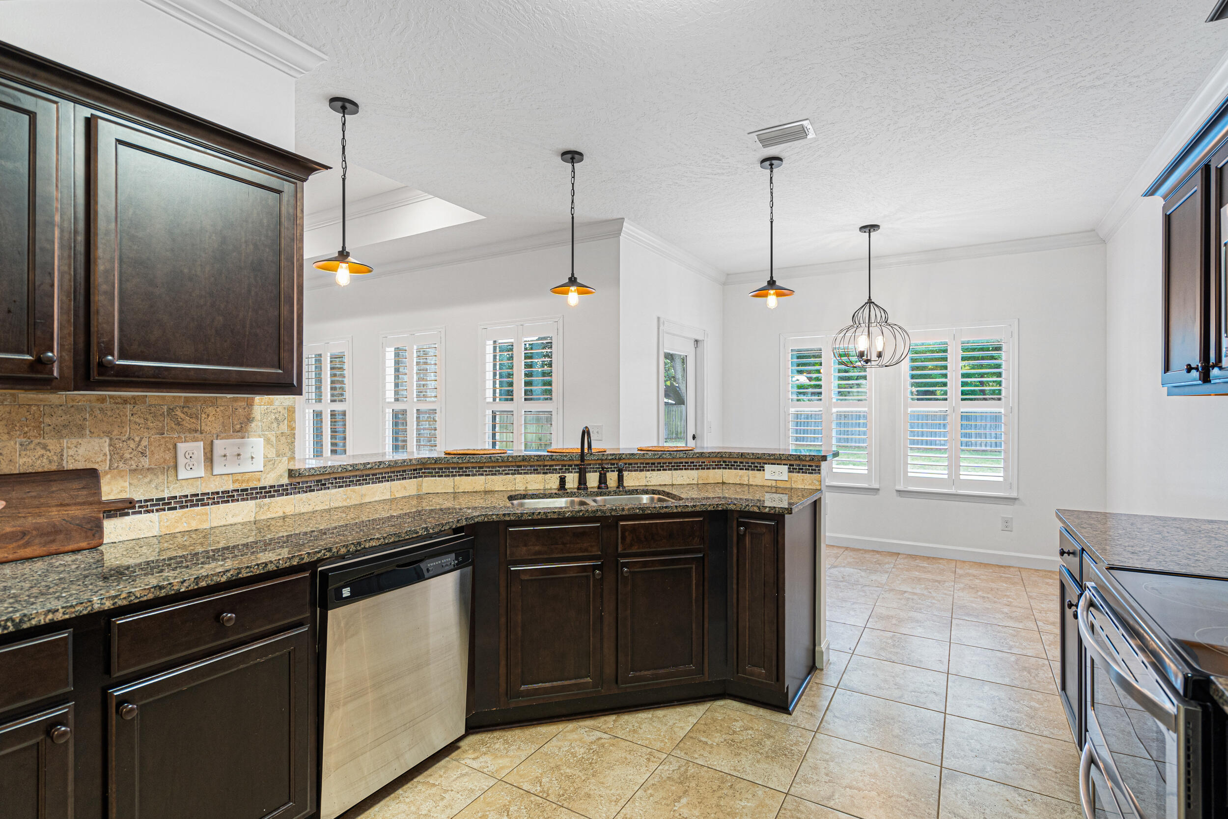 GARNIERS BEACH 2ND - Residential