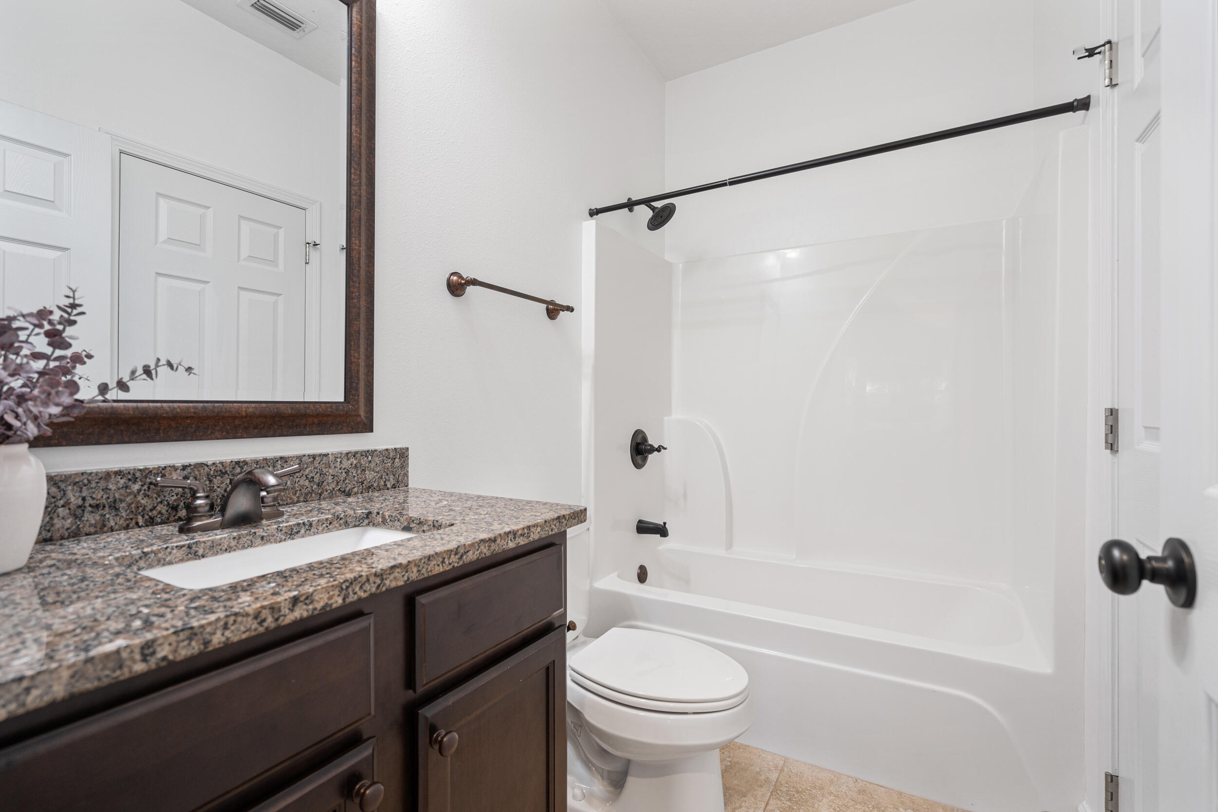 GARNIERS BEACH 2ND - Residential