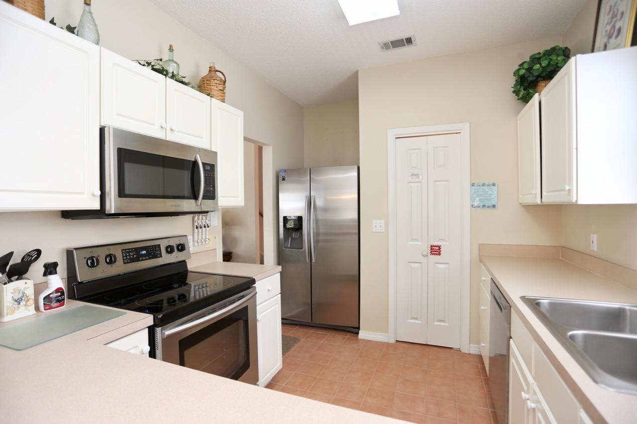 CRYSTAL BEACH - Residential