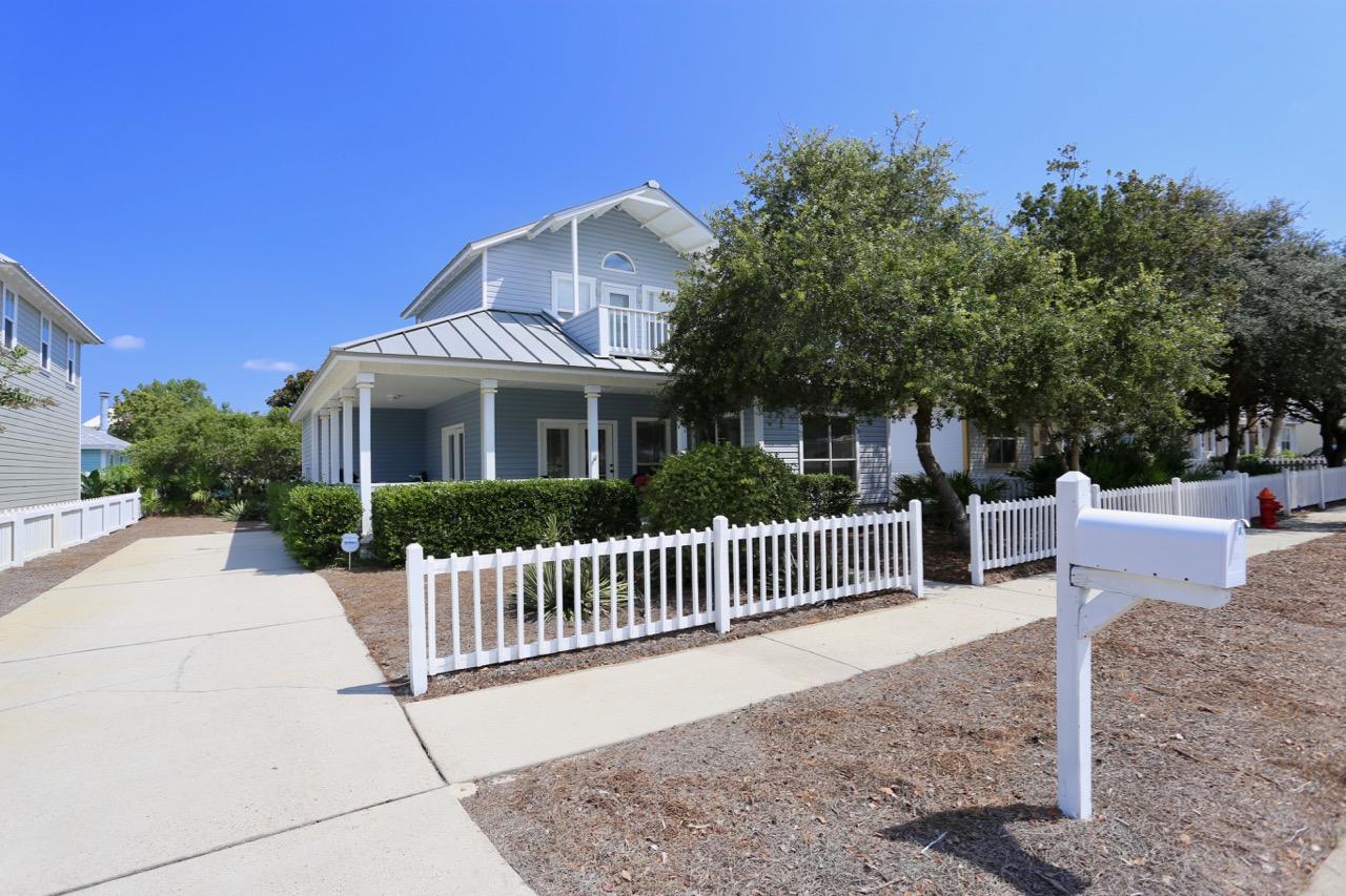 CRYSTAL BEACH - Residential