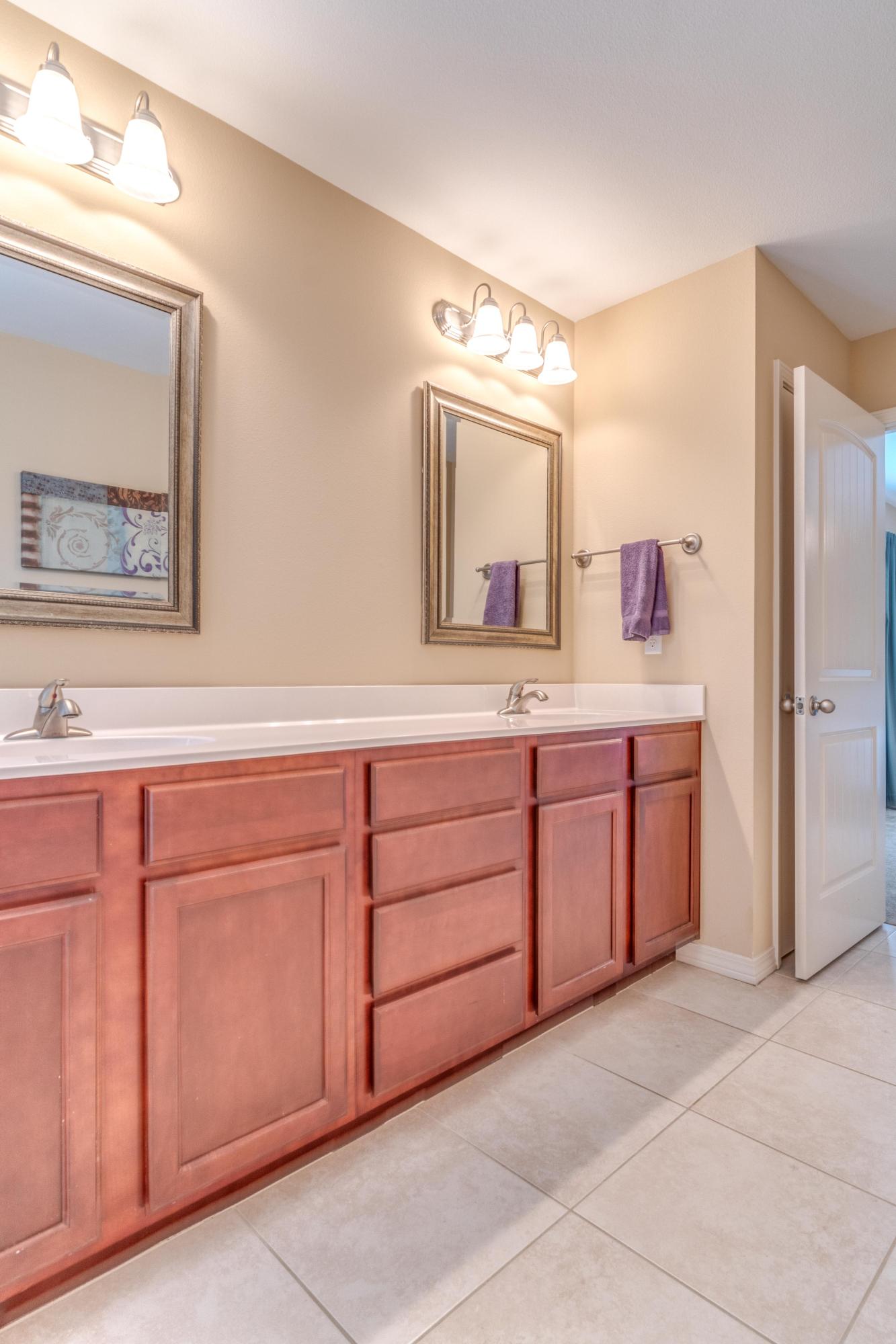 SANDY RIDGE COTTAGES - Residential