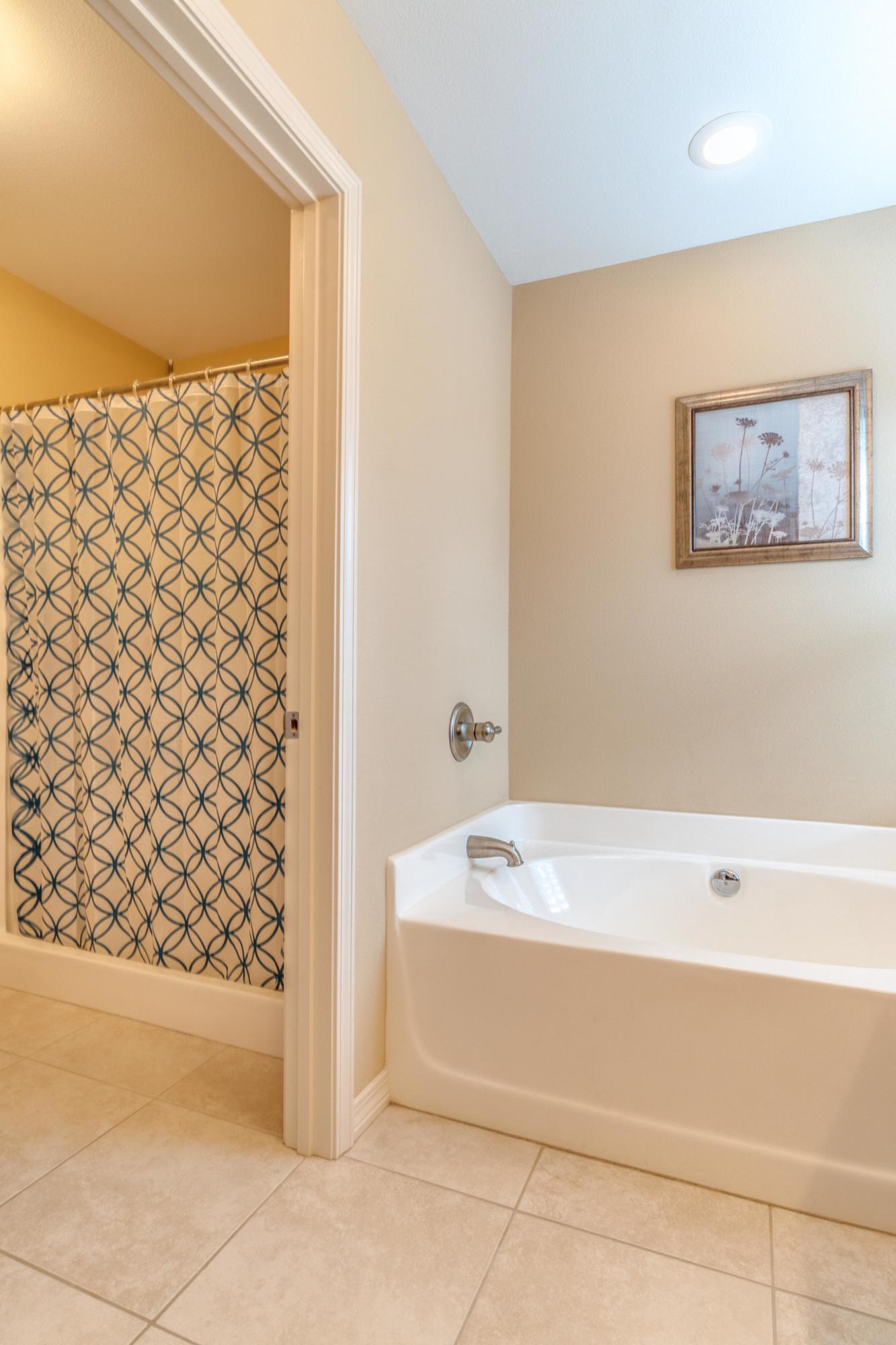 SANDY RIDGE COTTAGES - Residential