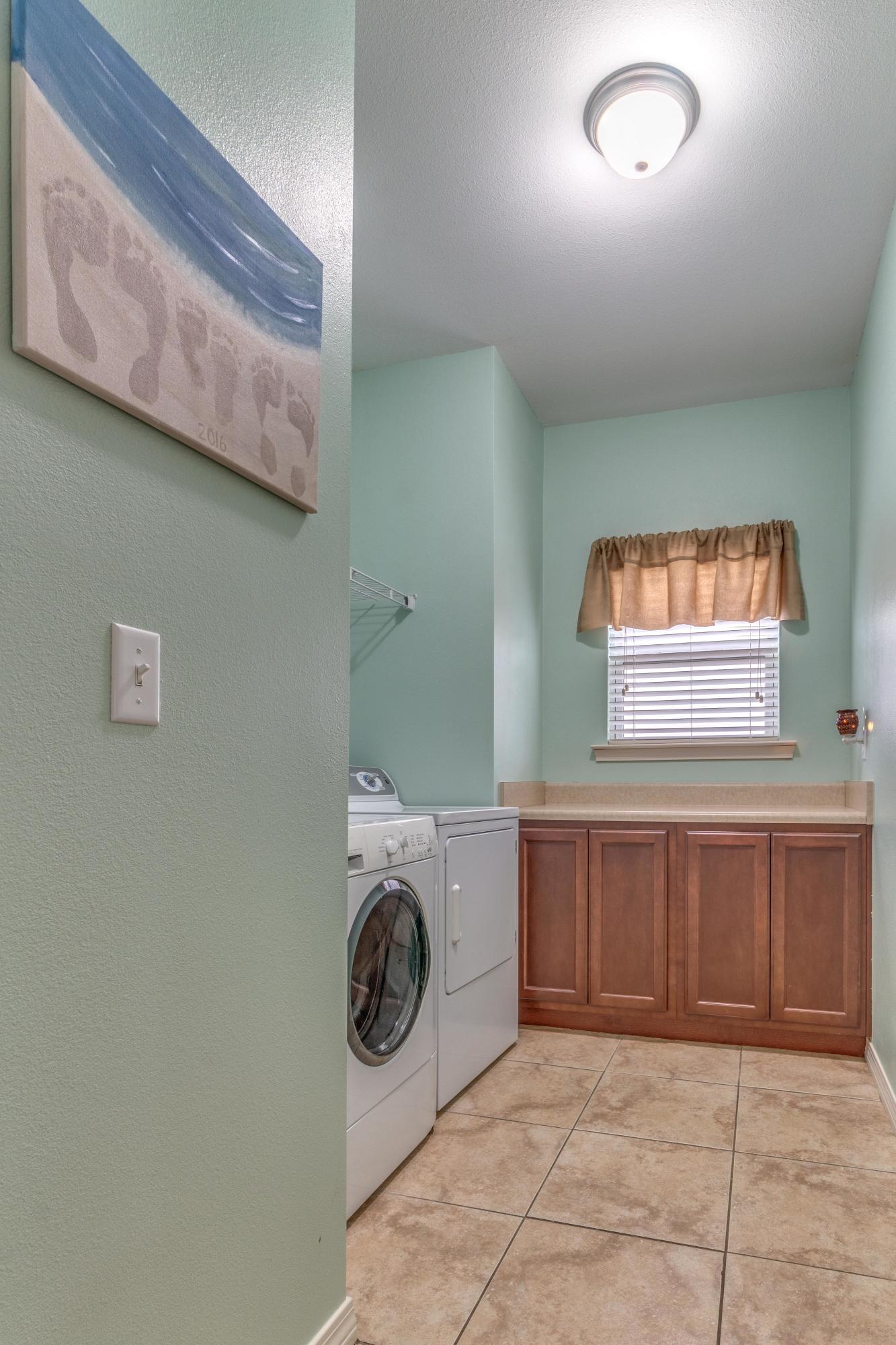 SANDY RIDGE COTTAGES - Residential