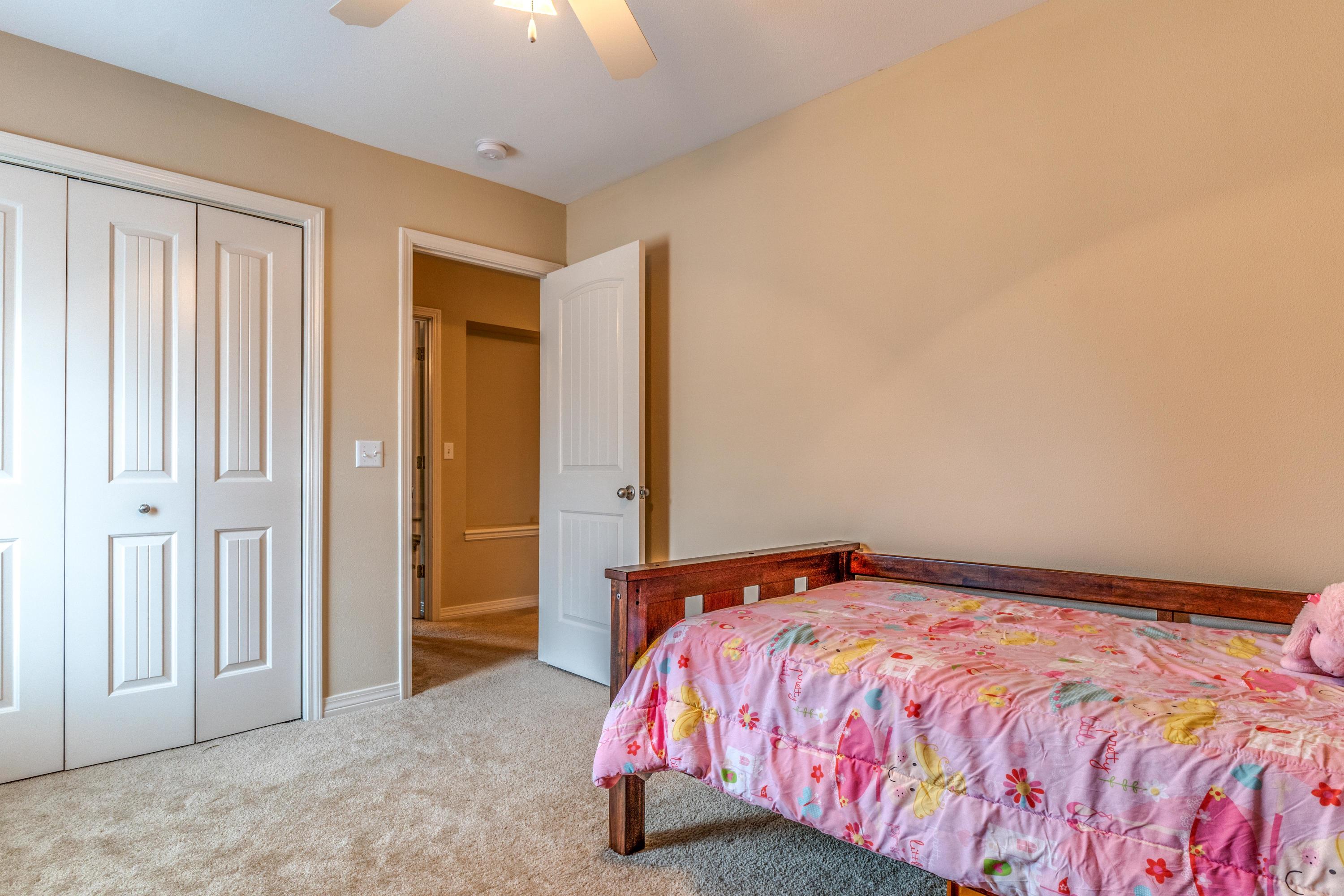 SANDY RIDGE COTTAGES - Residential