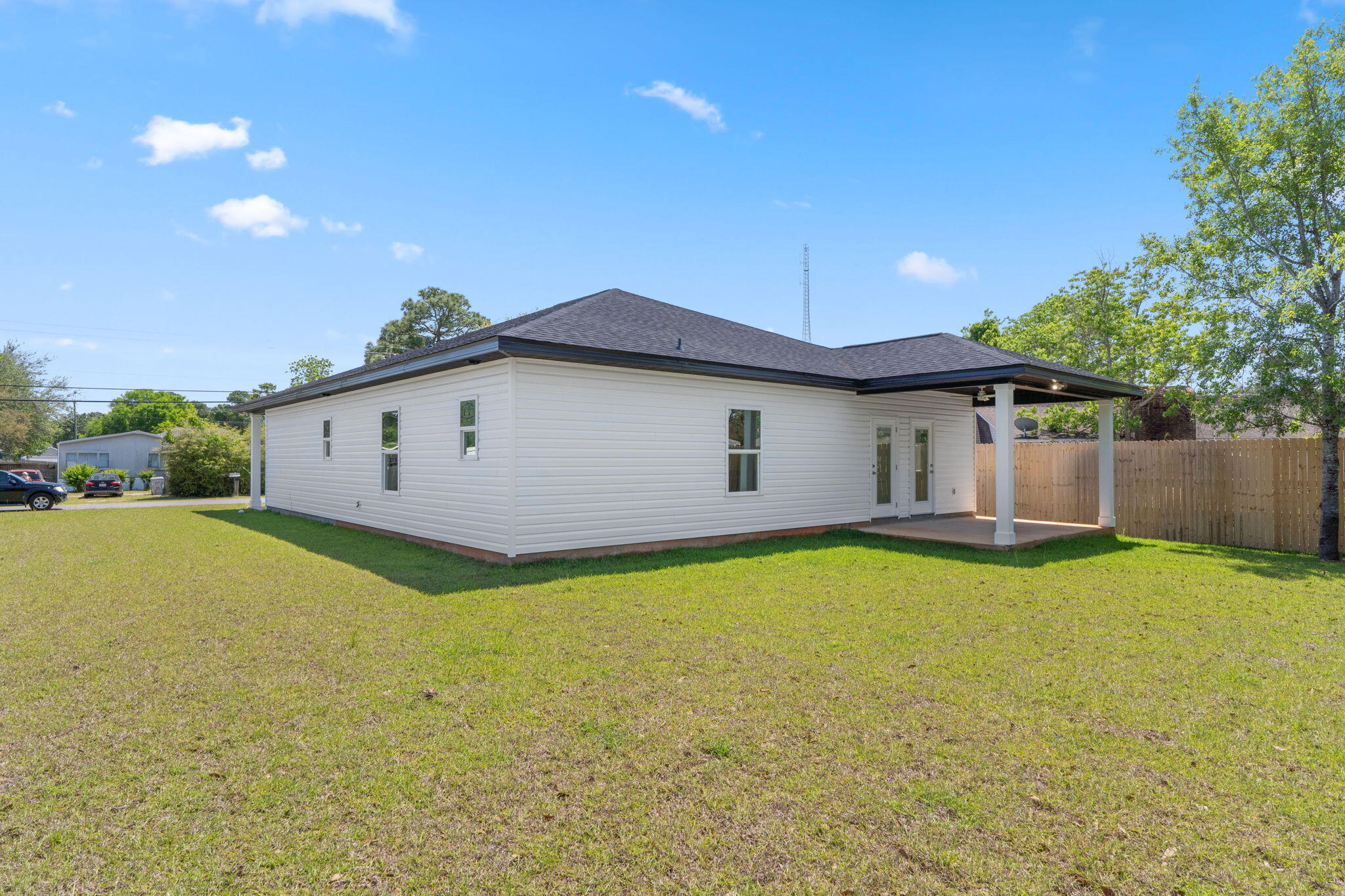 EAST BAY HEIGHTS - Residential