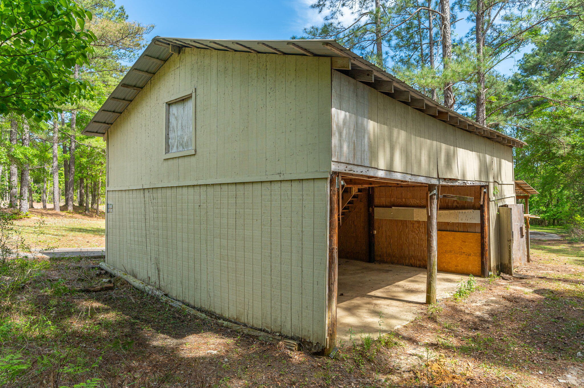 METES & BOUNDS - Residential